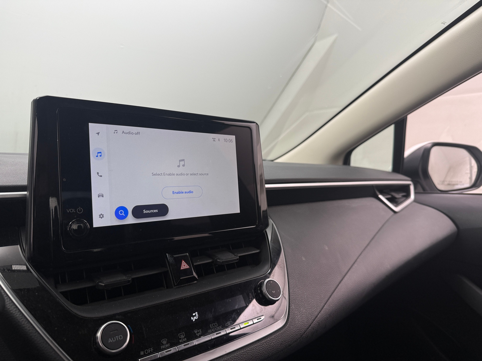 Thumbnail: 2024 Toyota Corolla - 4