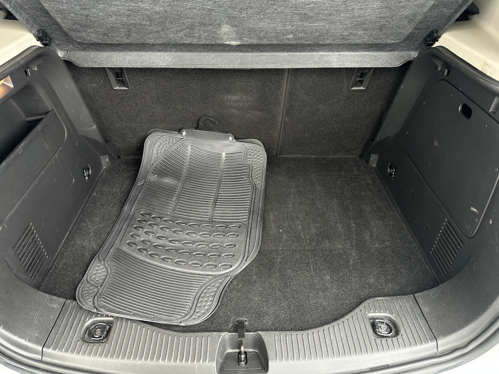 Thumbnail: 2020 Buick Encore - 7