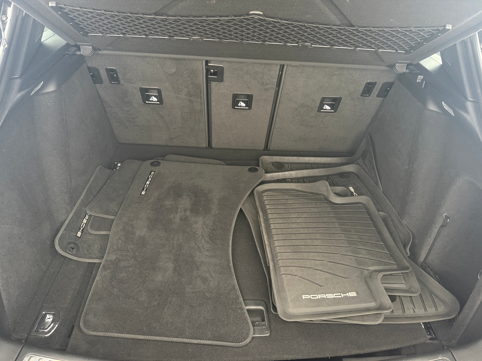 Thumbnail: 2018 Porsche Macan - 6