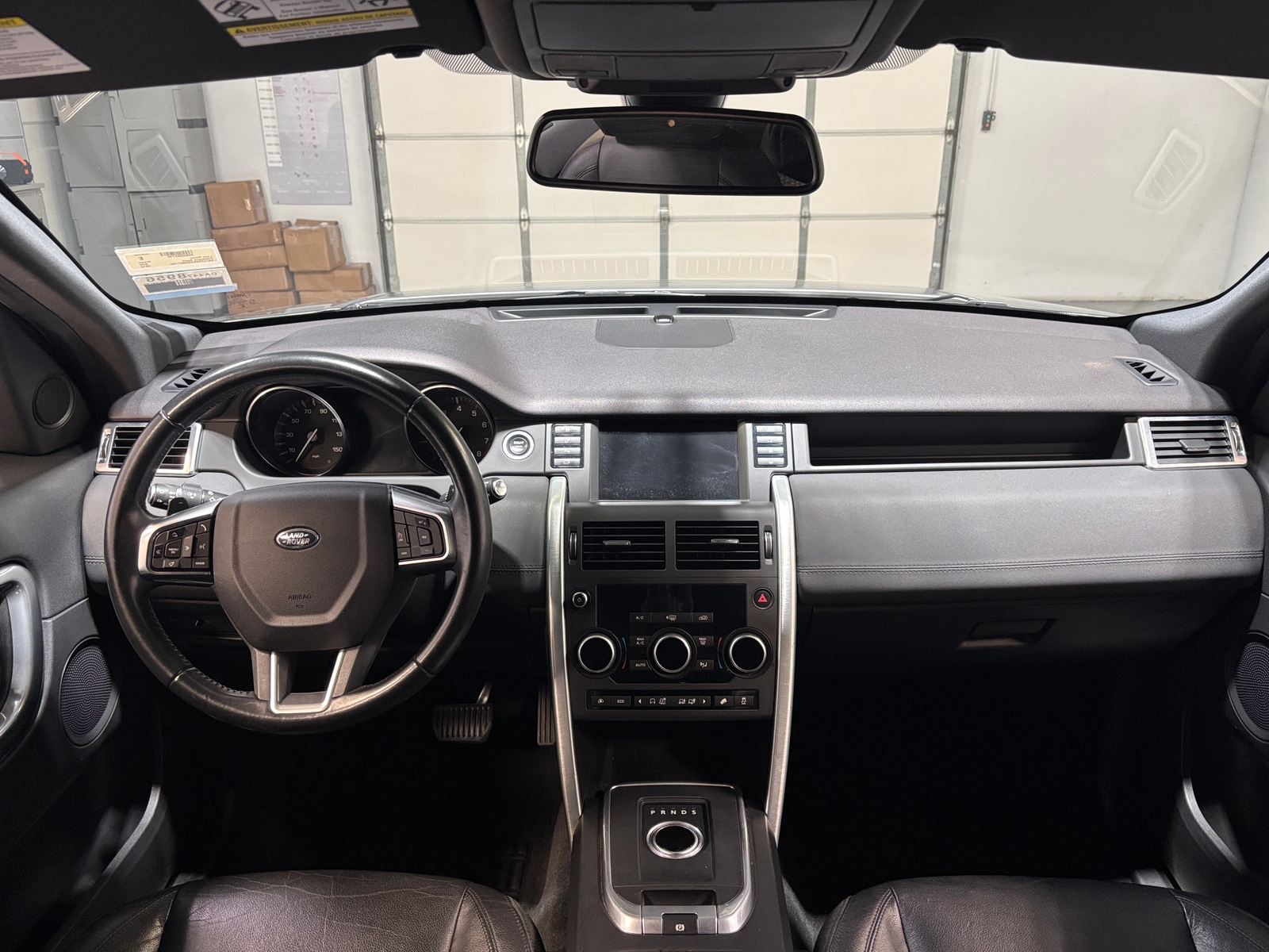 Thumbnail: 2016 Land Rover Discovery Sport - 2