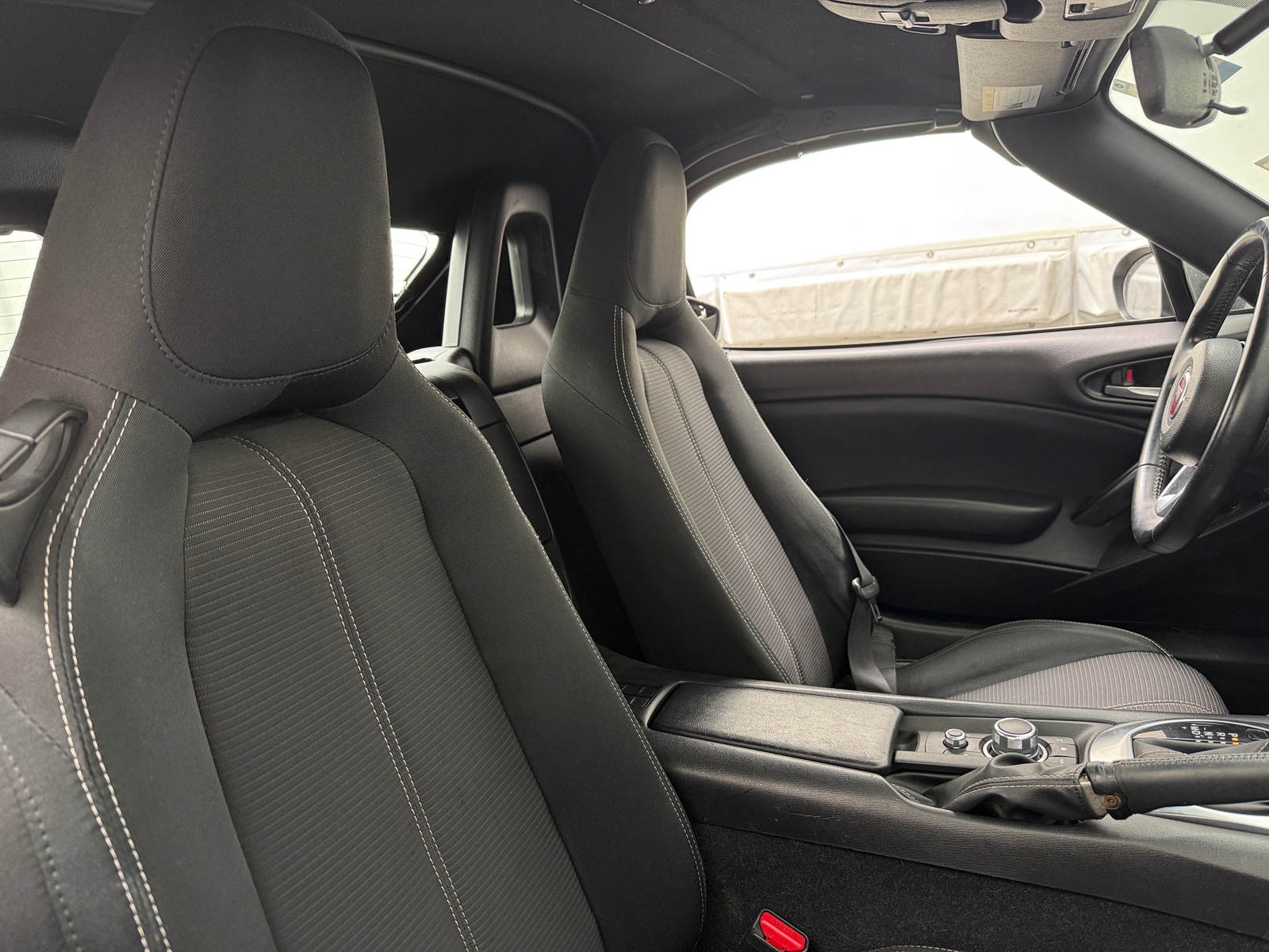 Thumbnail: 2017 Fiat 124 Spider - 2