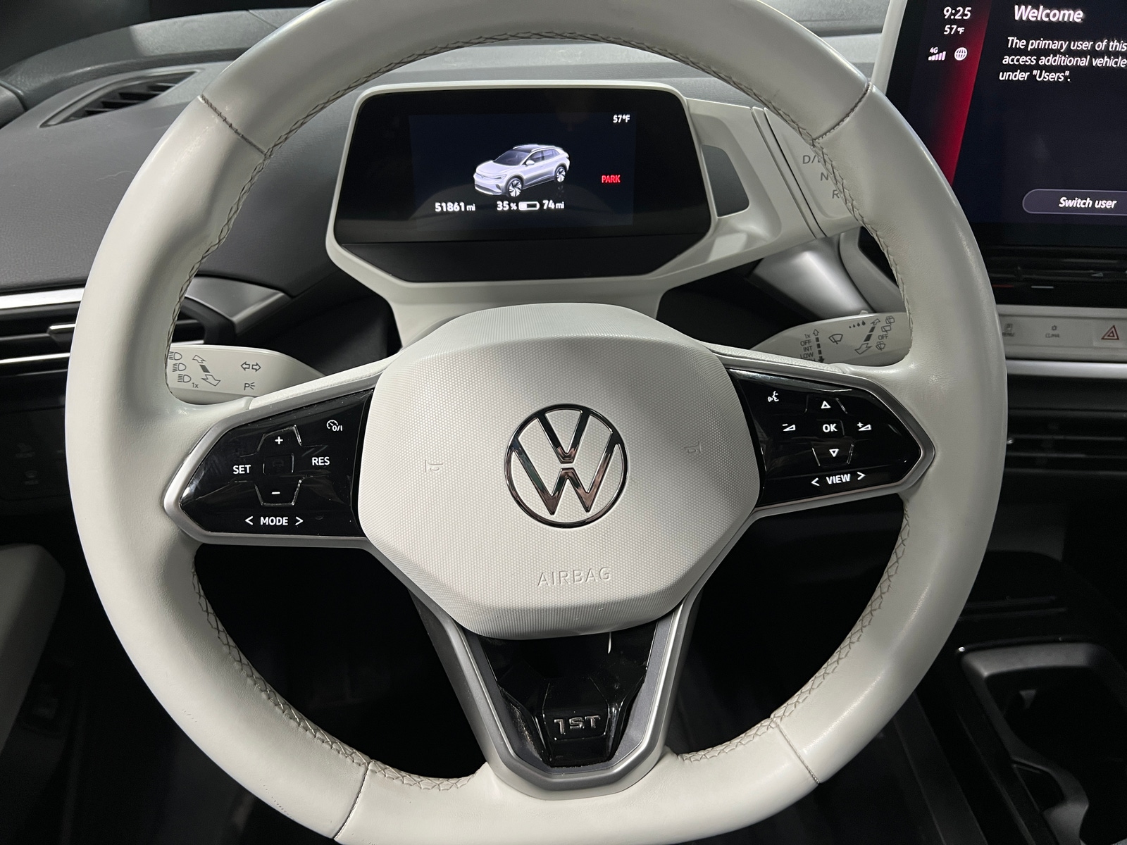 Thumbnail: 2021 Volkswagen ID.4 - 4