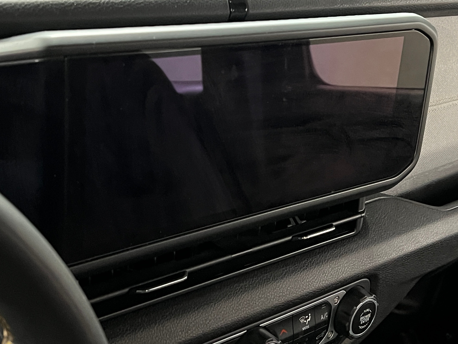 Thumbnail: 2024 Jeep Gladiator - 4