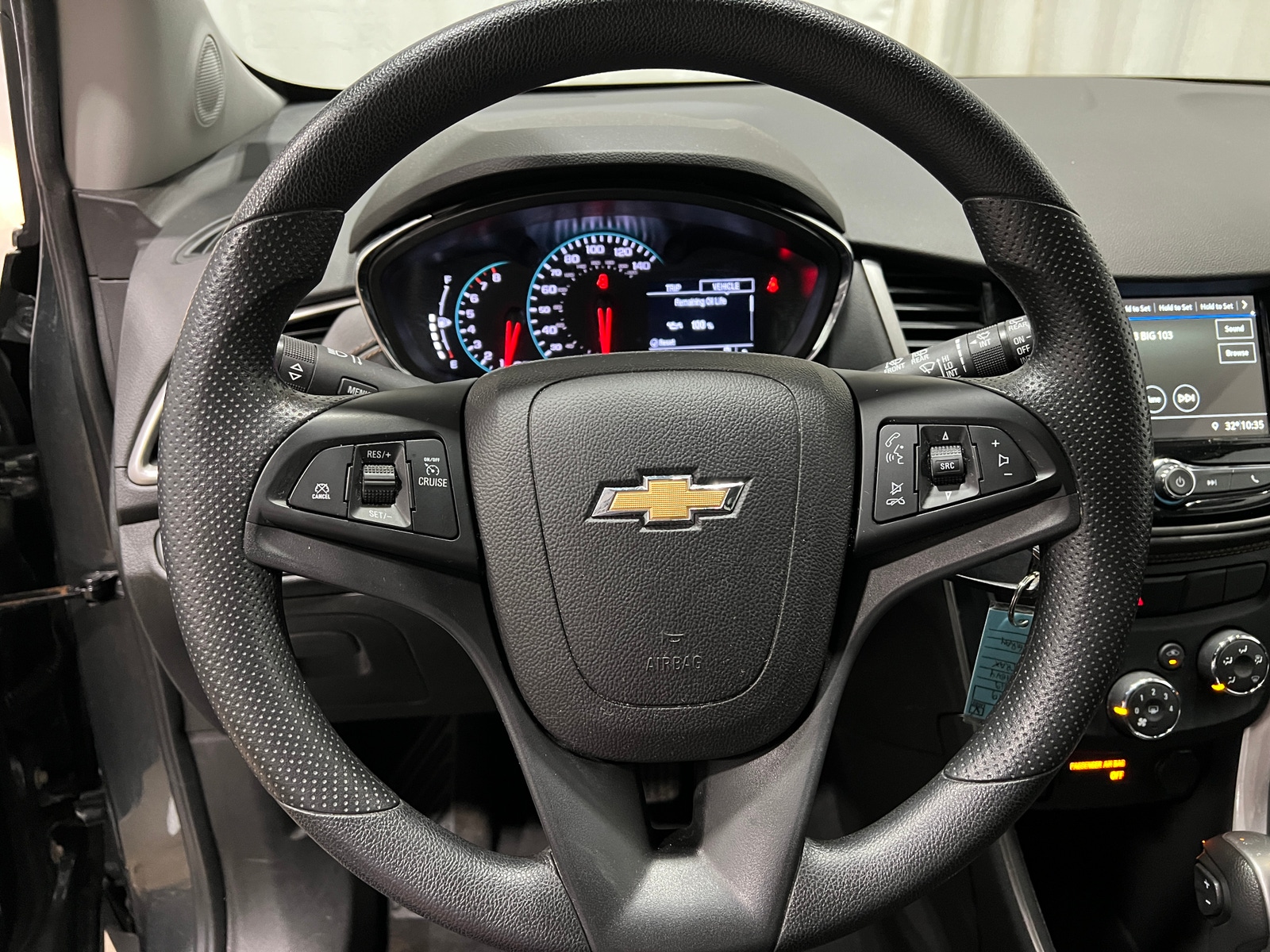 Thumbnail: 2019 Chevrolet Trax - 5