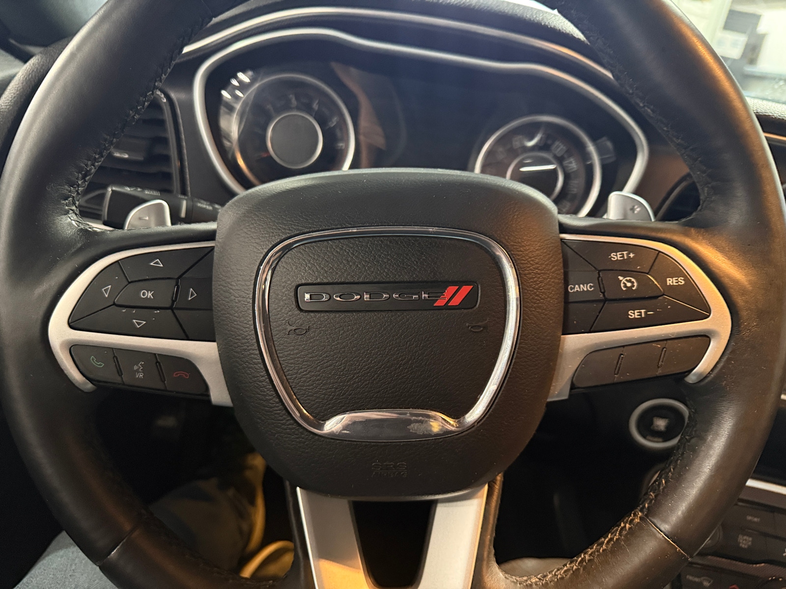 Thumbnail: 2015 Dodge Challenger - 3