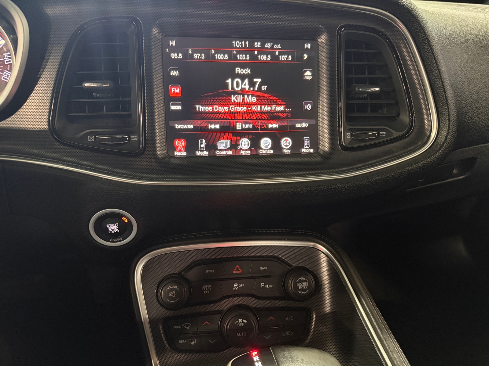 Thumbnail: 2015 Dodge Challenger - 2