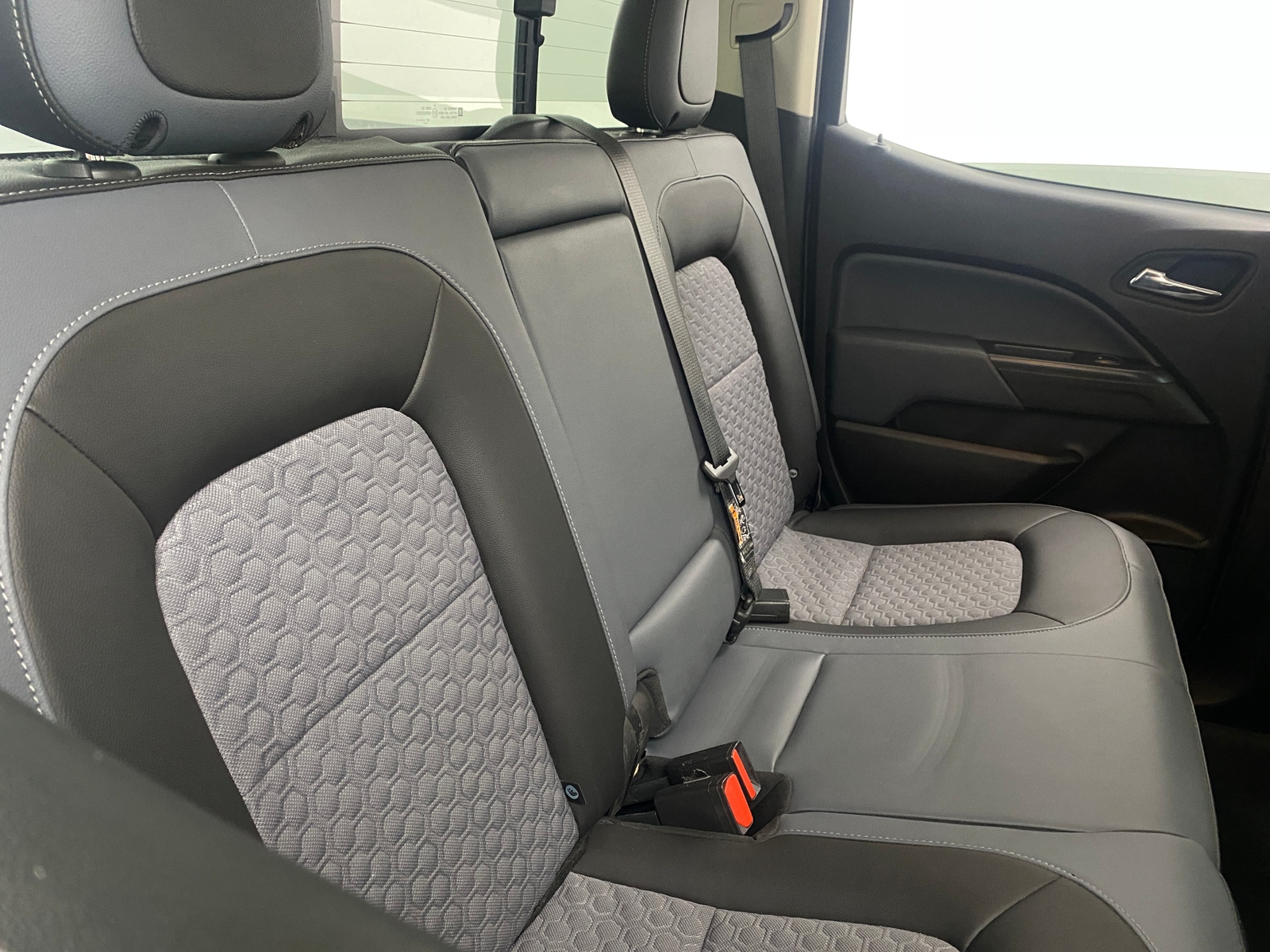 Thumbnail: 2021 Chevrolet Colorado - 5