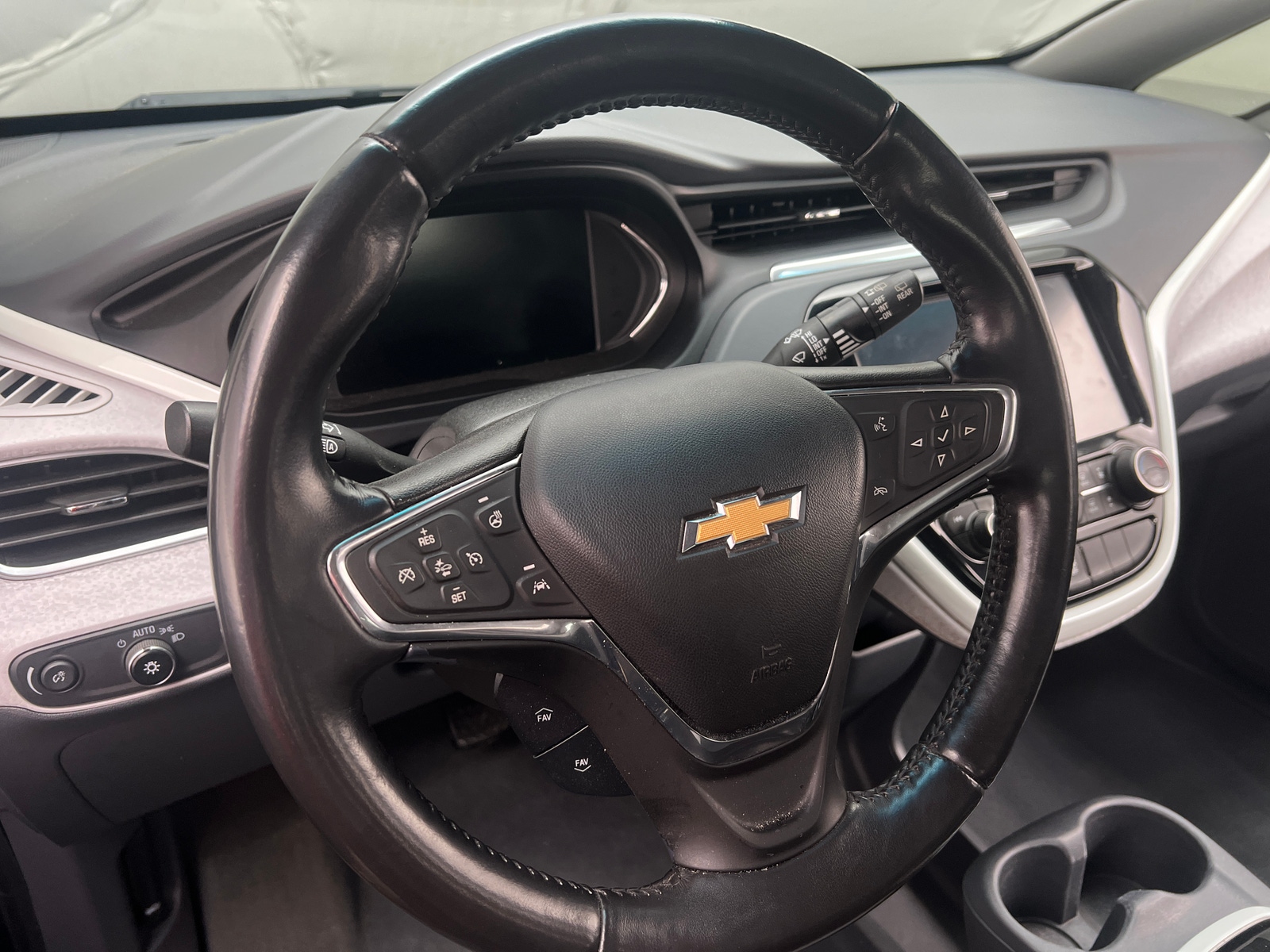 Thumbnail: 2021 Chevrolet Bolt EV - 5