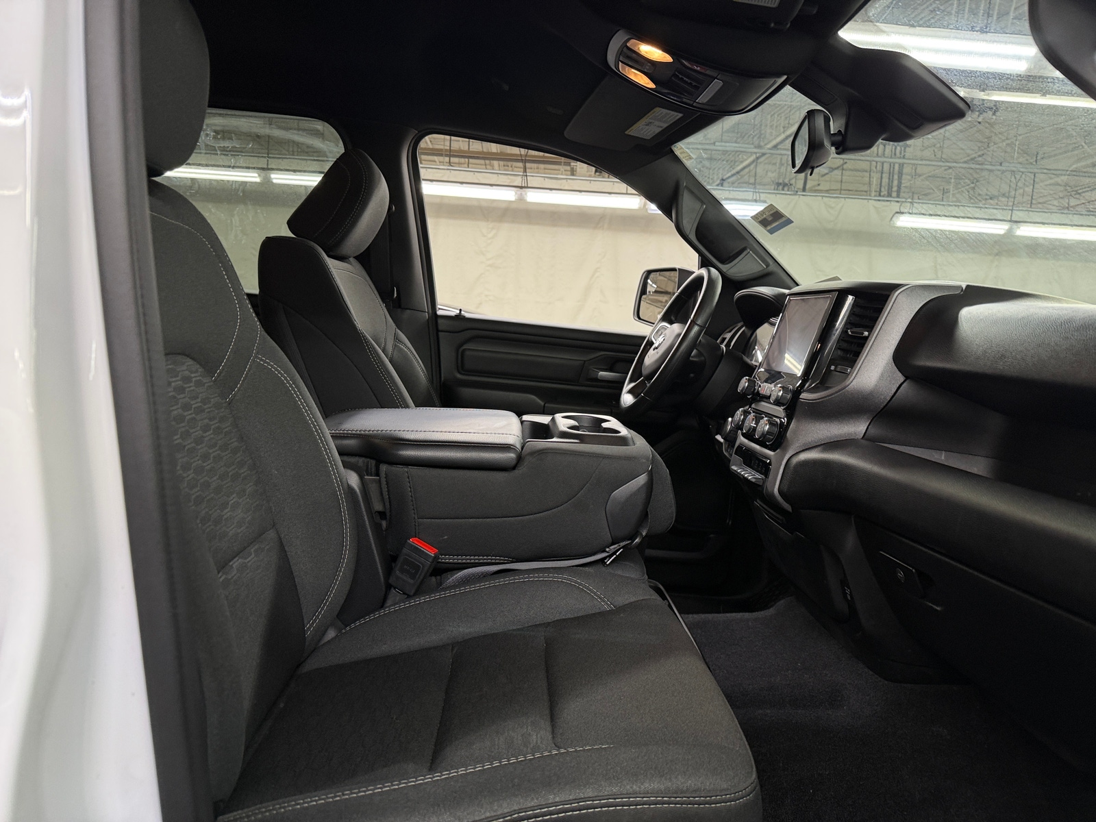 Thumbnail: 2025 RAM 1500 - 2