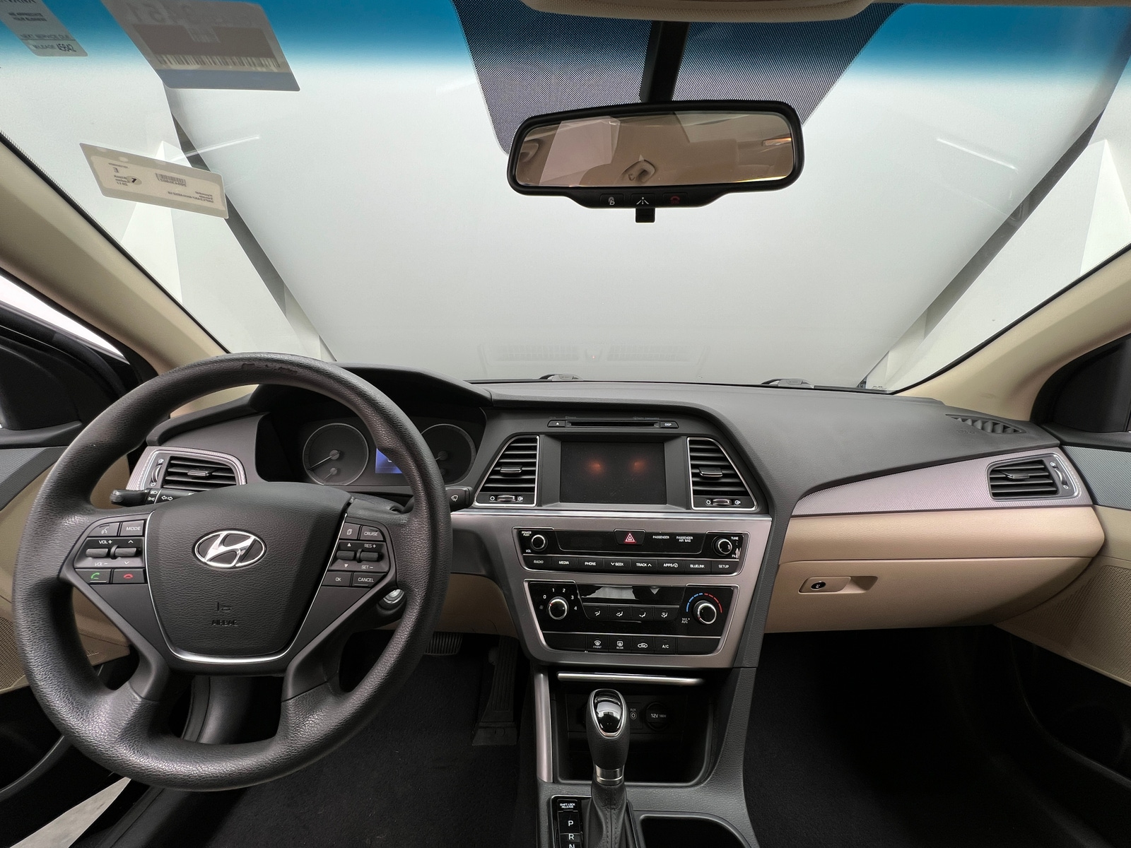 Thumbnail: 2017 Hyundai Sonata - 3