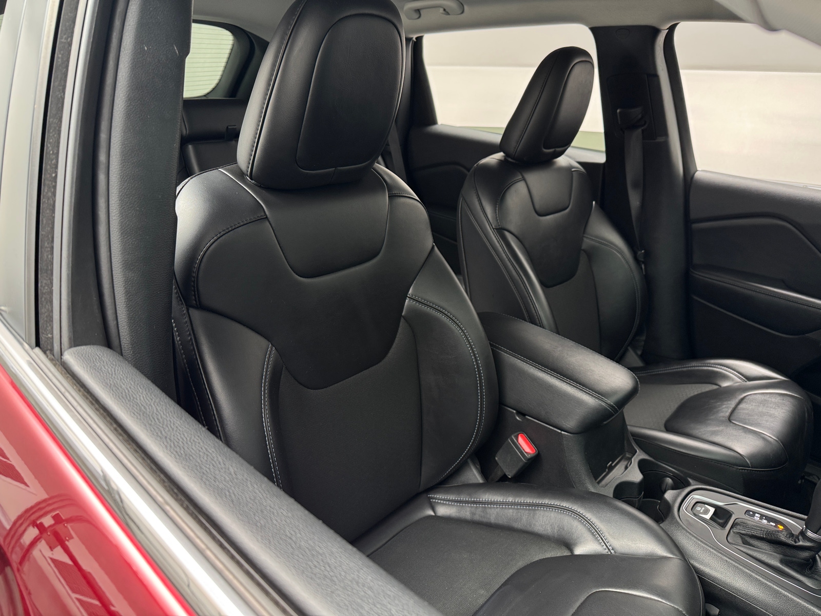 Thumbnail: 2020 Jeep Cherokee - 2