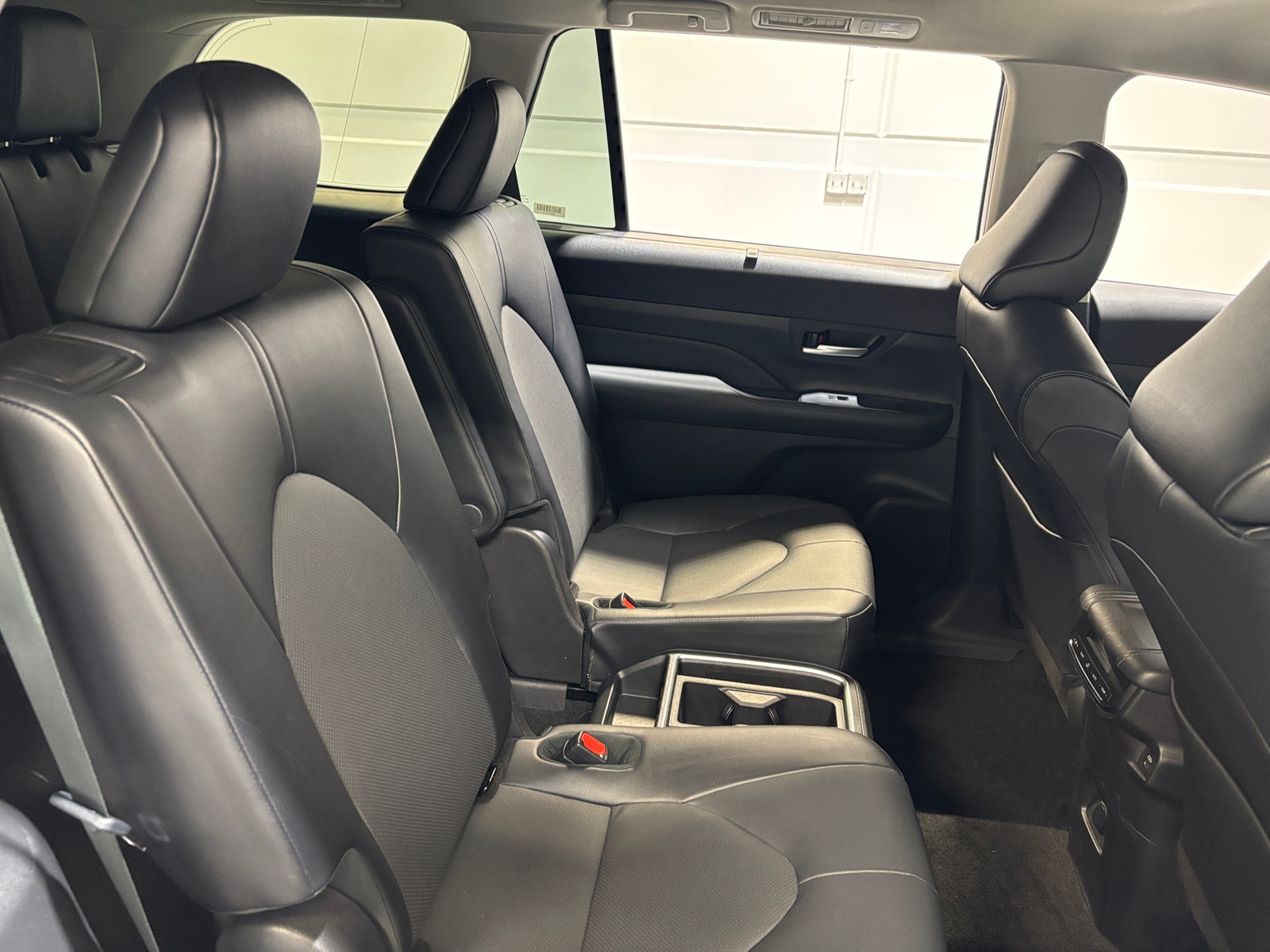 Thumbnail: 2025 Toyota Grand Highlander - 6