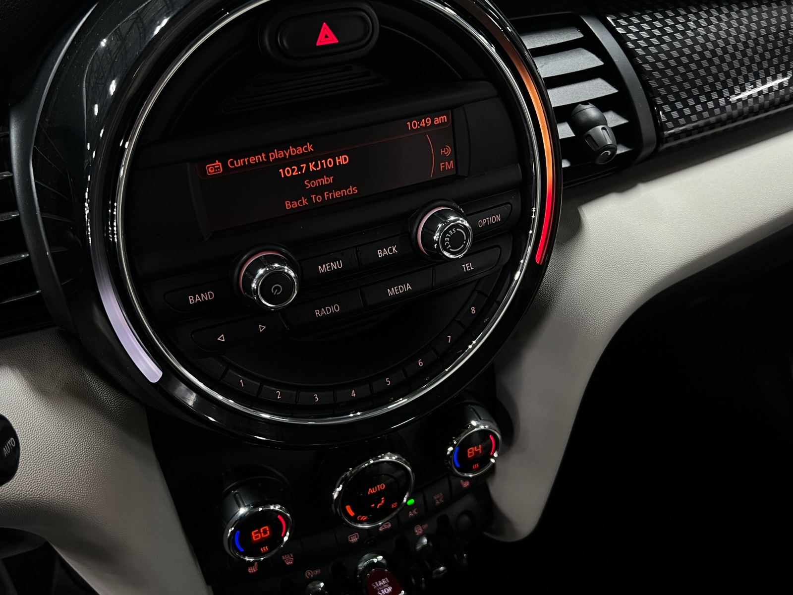 Thumbnail: 2016 MINI Cooper Hardtop - 3