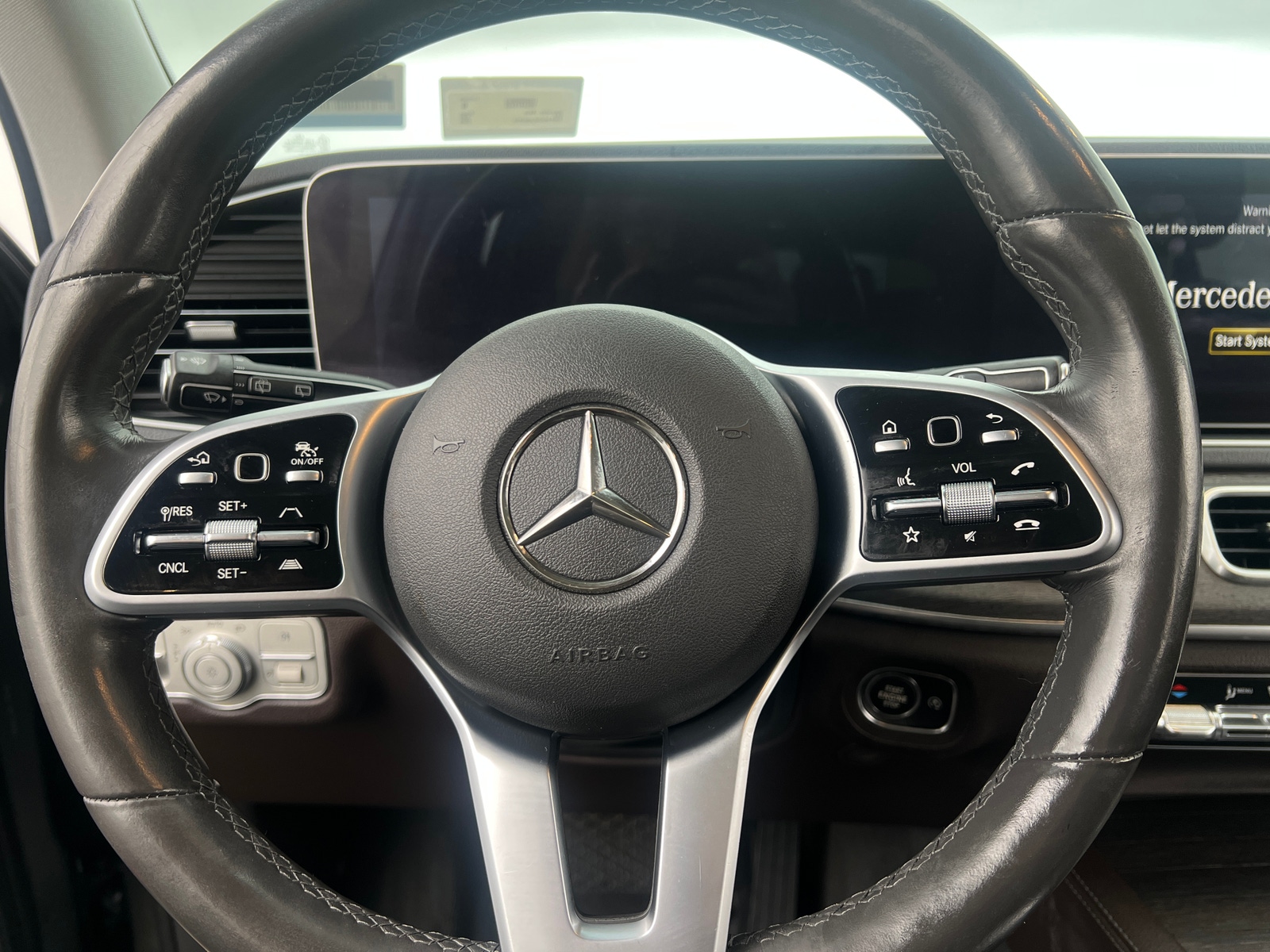 Thumbnail: 2020 Mercedes-Benz GLE - 4