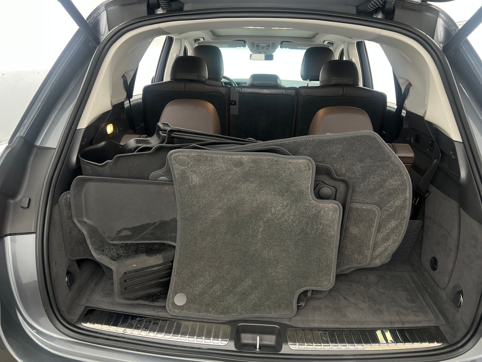 Thumbnail: 2020 Mercedes-Benz GLE - 6