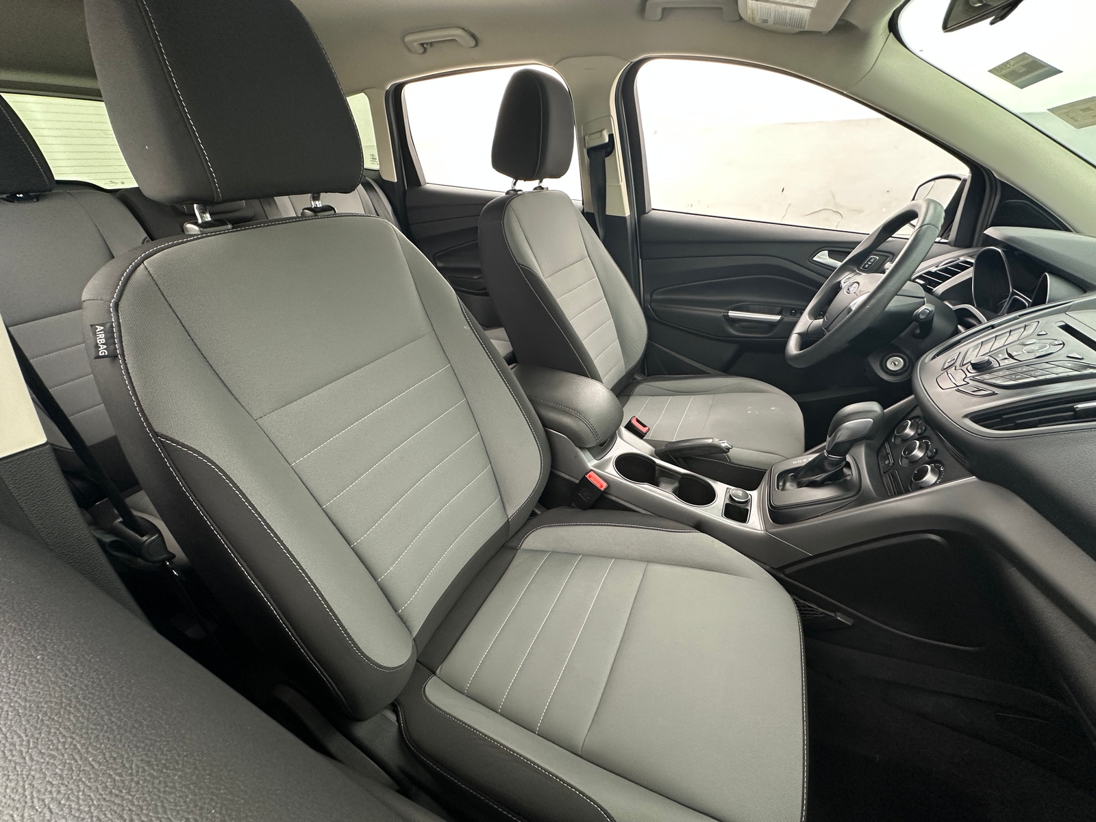 Thumbnail: 2016 Ford Escape - 2