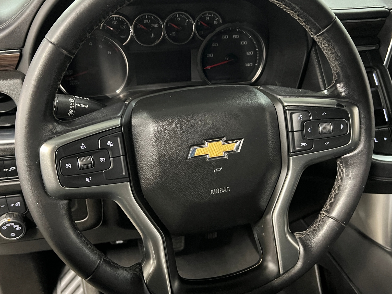 Thumbnail: 2021 Chevrolet Suburban - 5