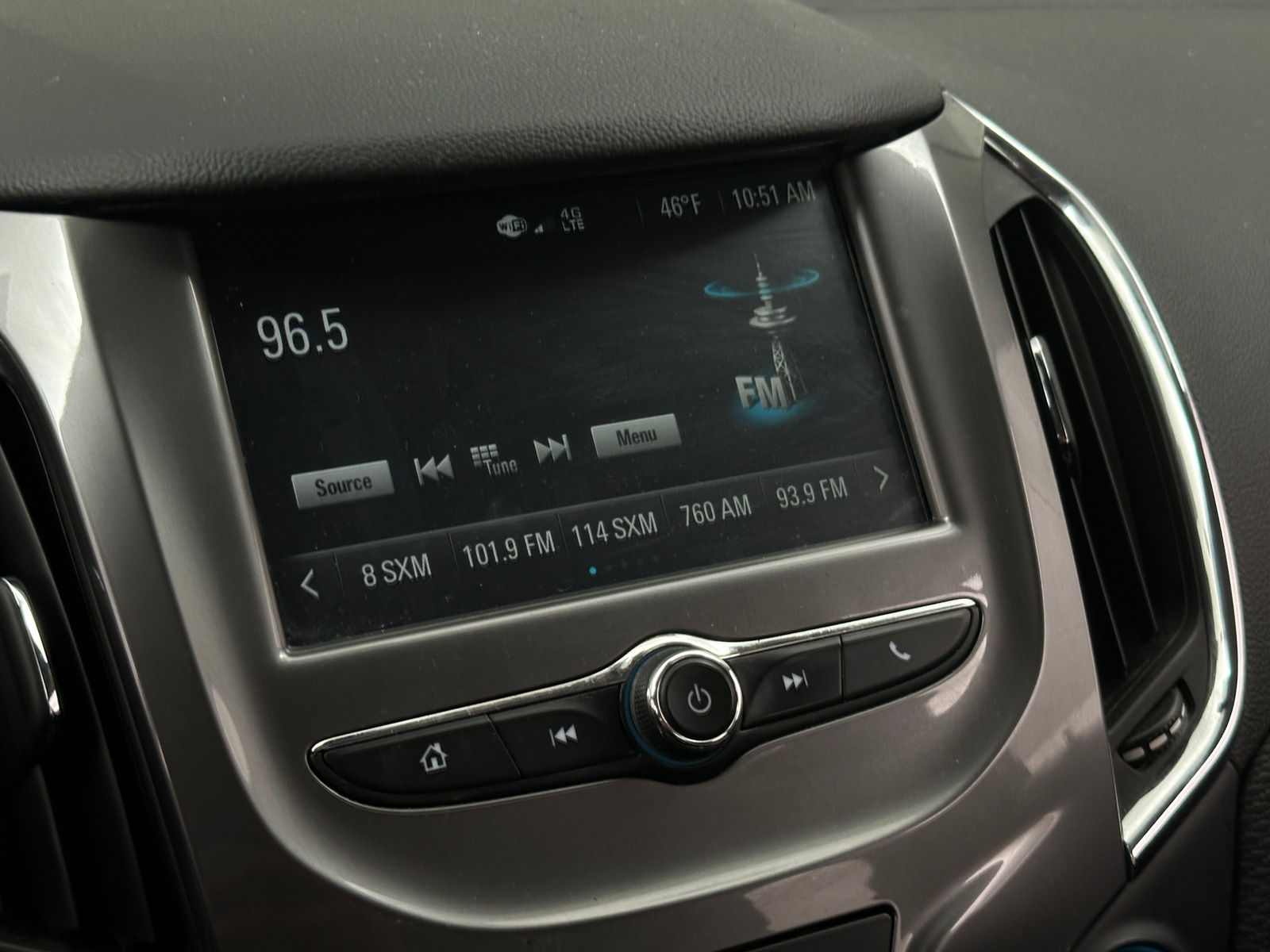 Thumbnail: 2018 Chevrolet Cruze - 4