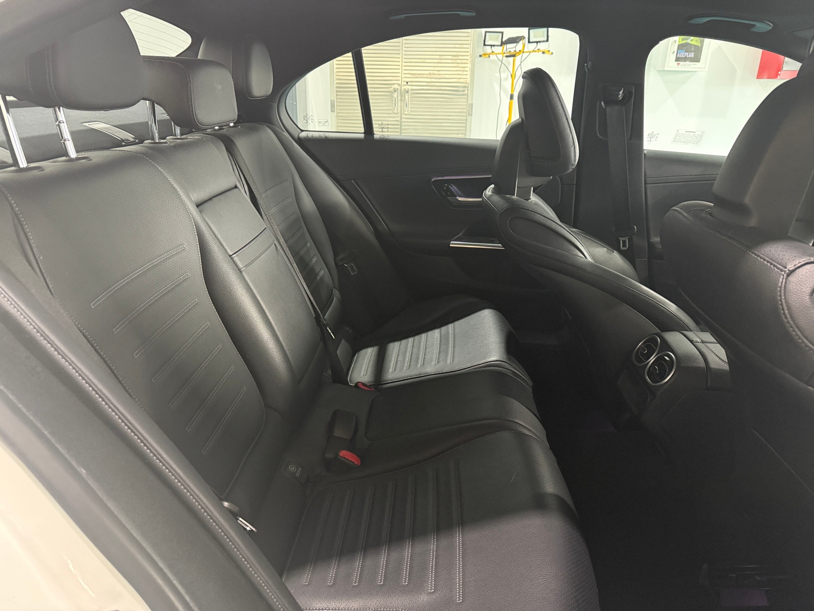 Thumbnail: 2022 Mercedes-Benz C-Class - 5