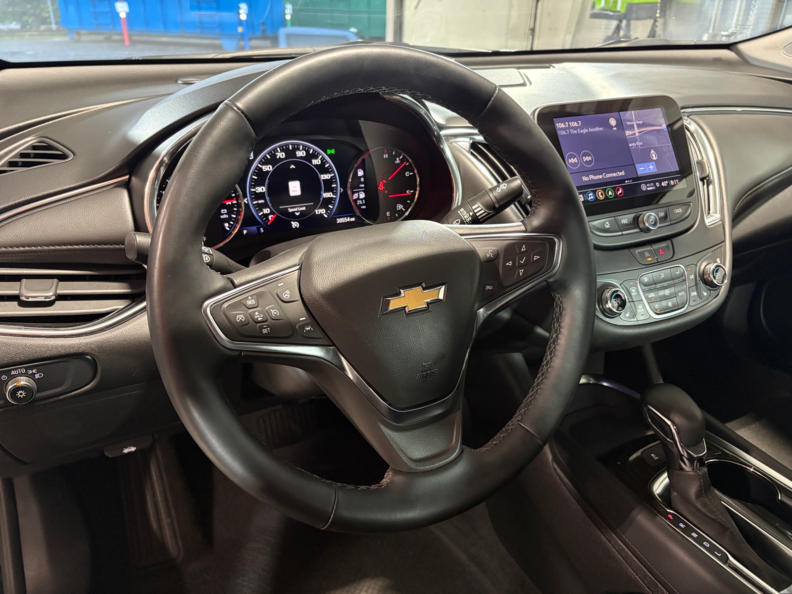 Thumbnail: 2024 Chevrolet Malibu - 4