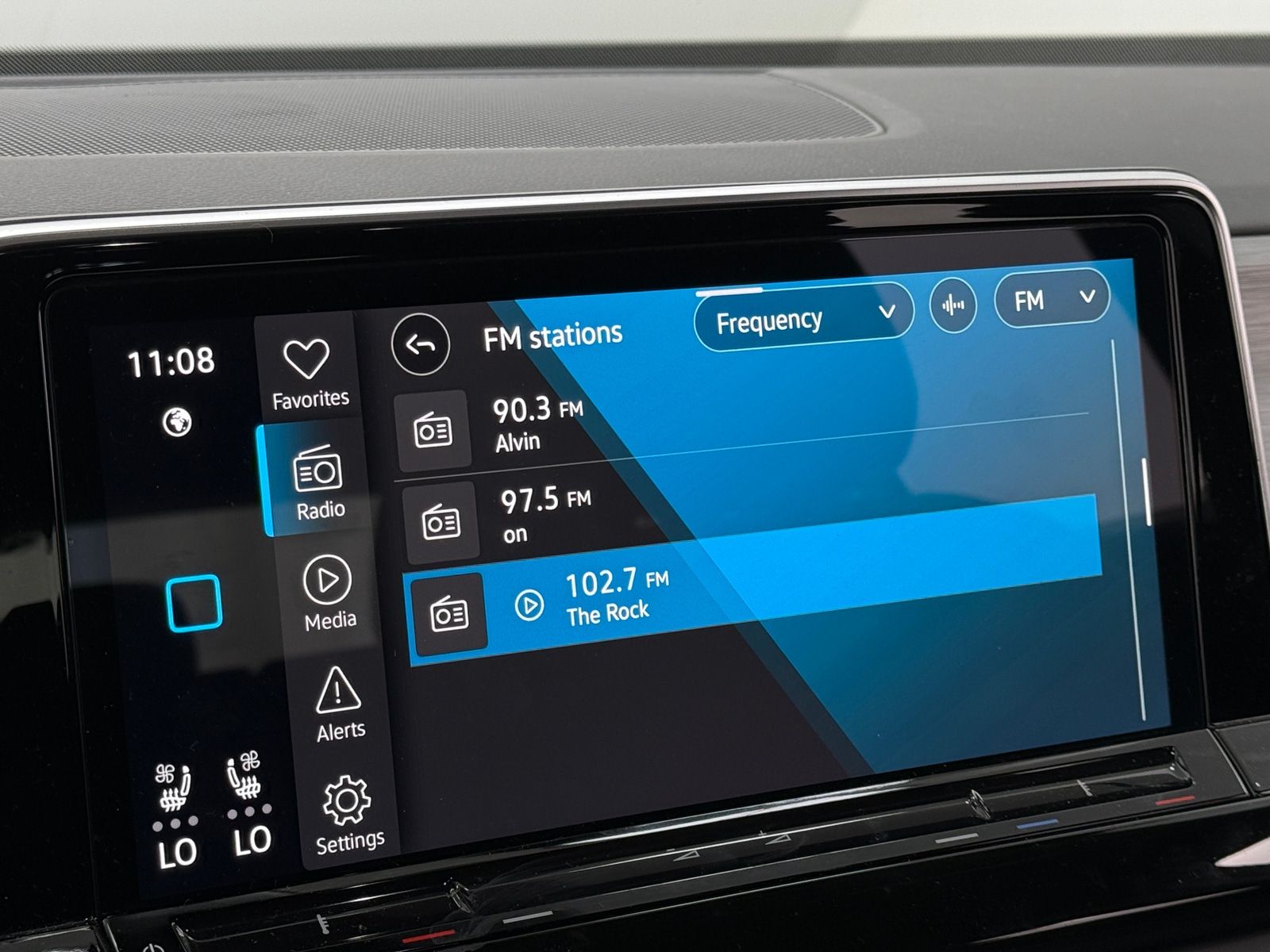 Thumbnail: 2025 Volkswagen Atlas - 3