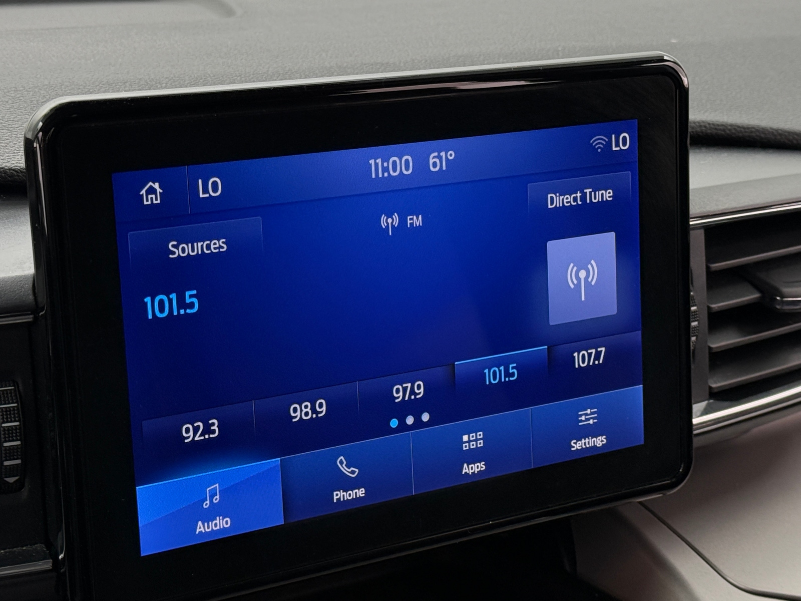 Thumbnail: 2024 Ford Explorer - 3