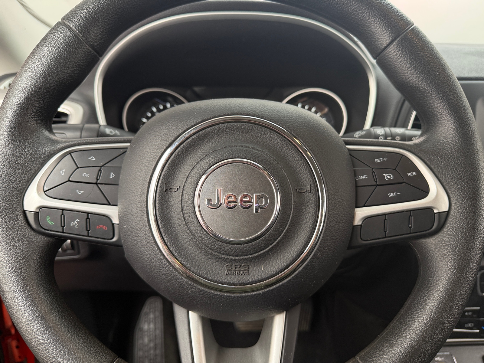 Thumbnail: 2020 Jeep Compass - 5