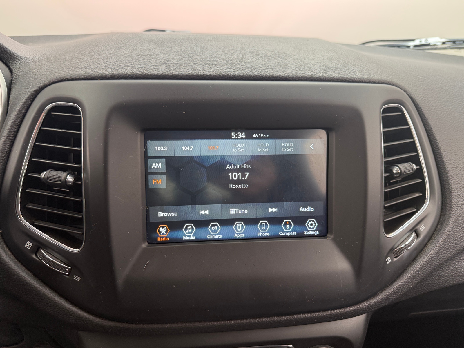 Thumbnail: 2020 Jeep Compass - 4