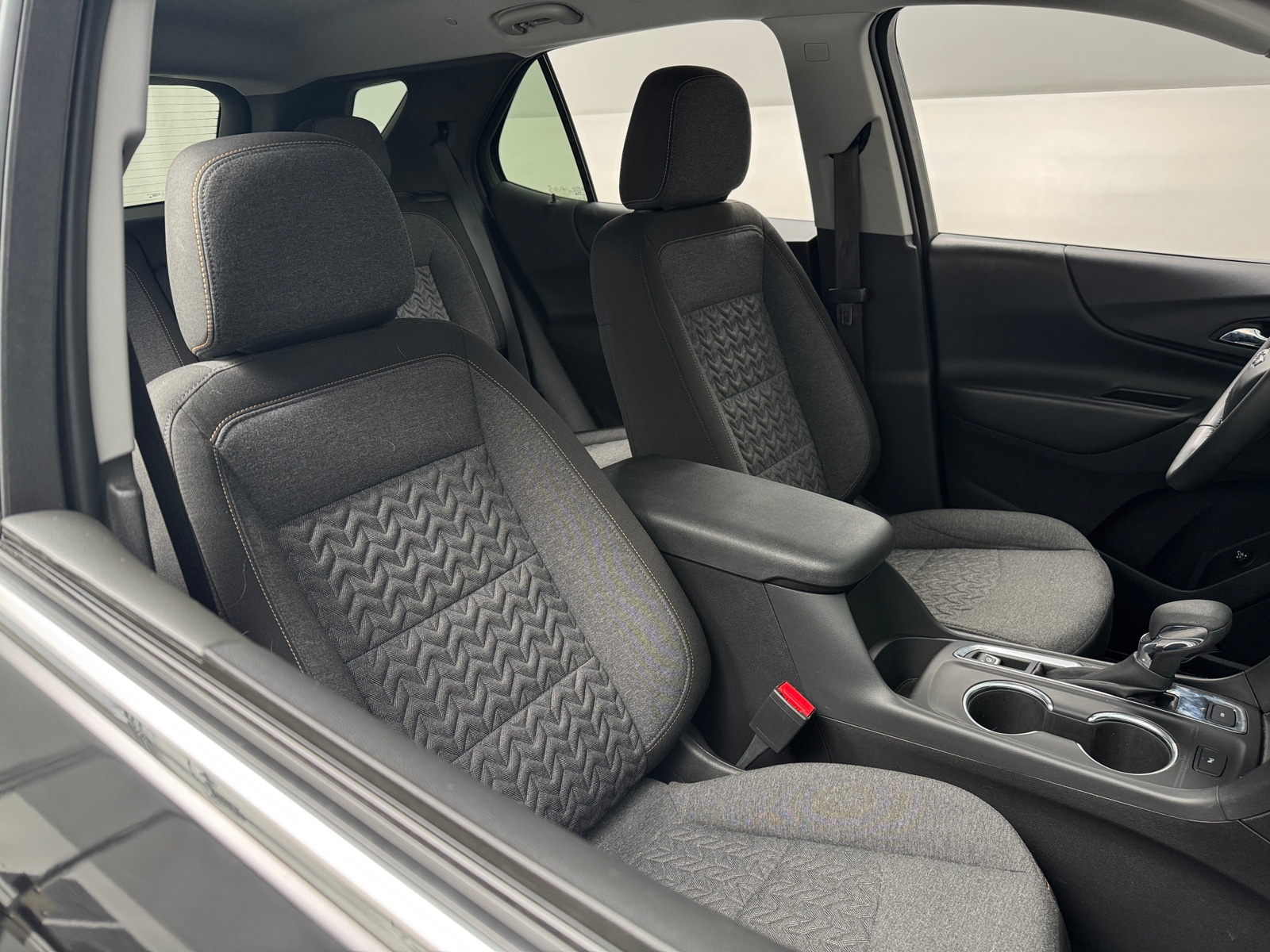 Thumbnail: 2023 Chevrolet Equinox - 2