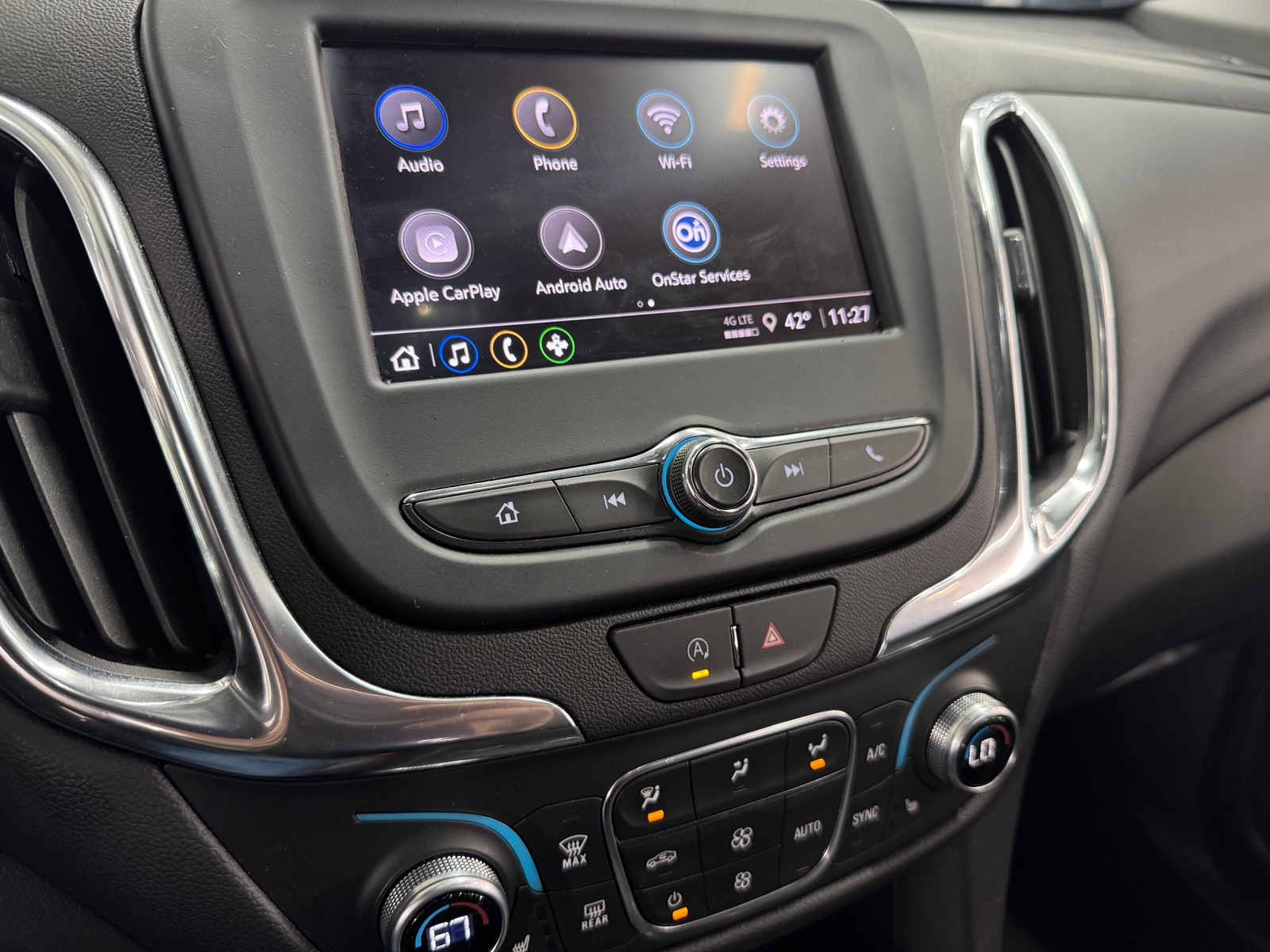 Thumbnail: 2023 Chevrolet Equinox - 4