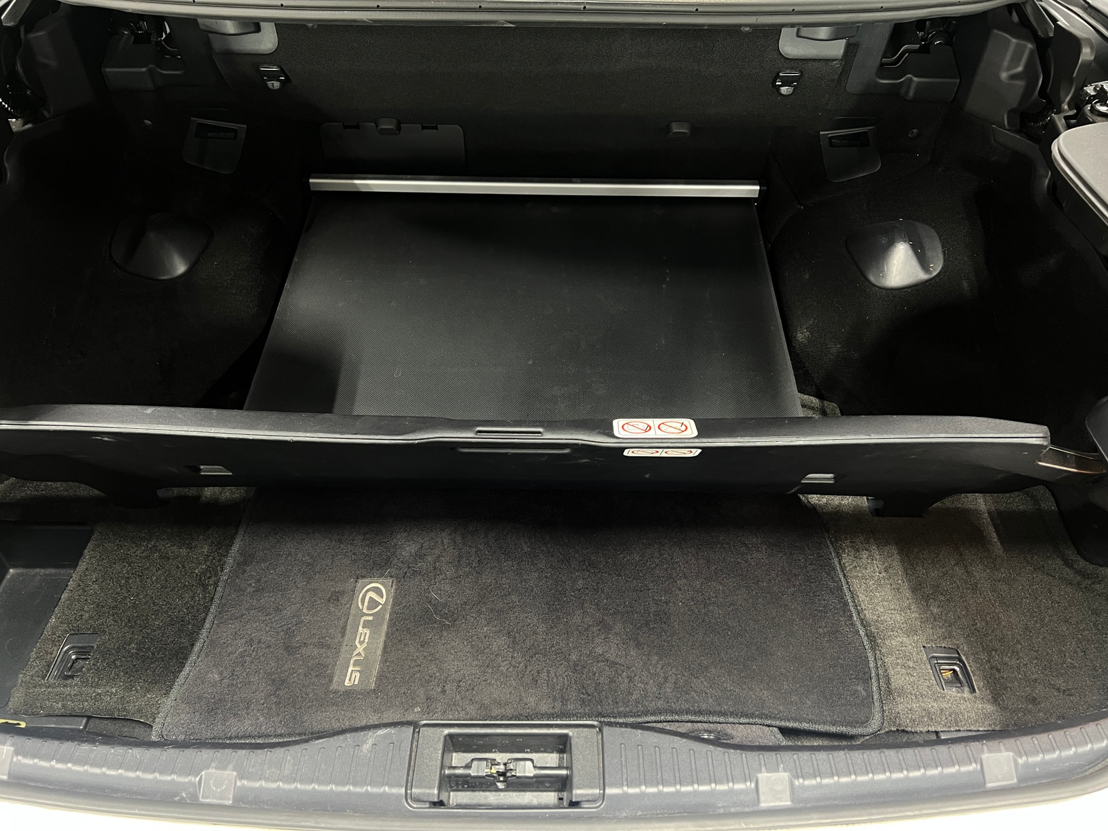 Thumbnail: 2015 Lexus IS - 6