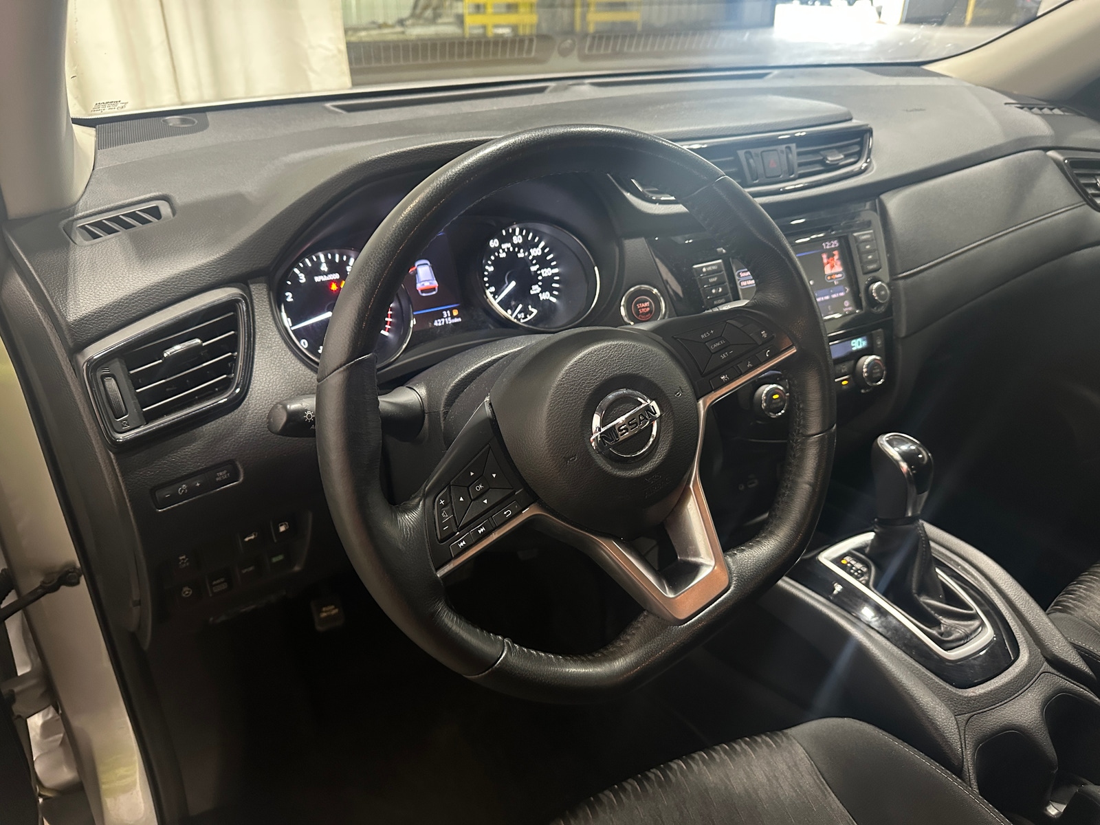 Thumbnail: 2018 Nissan Rogue - 5