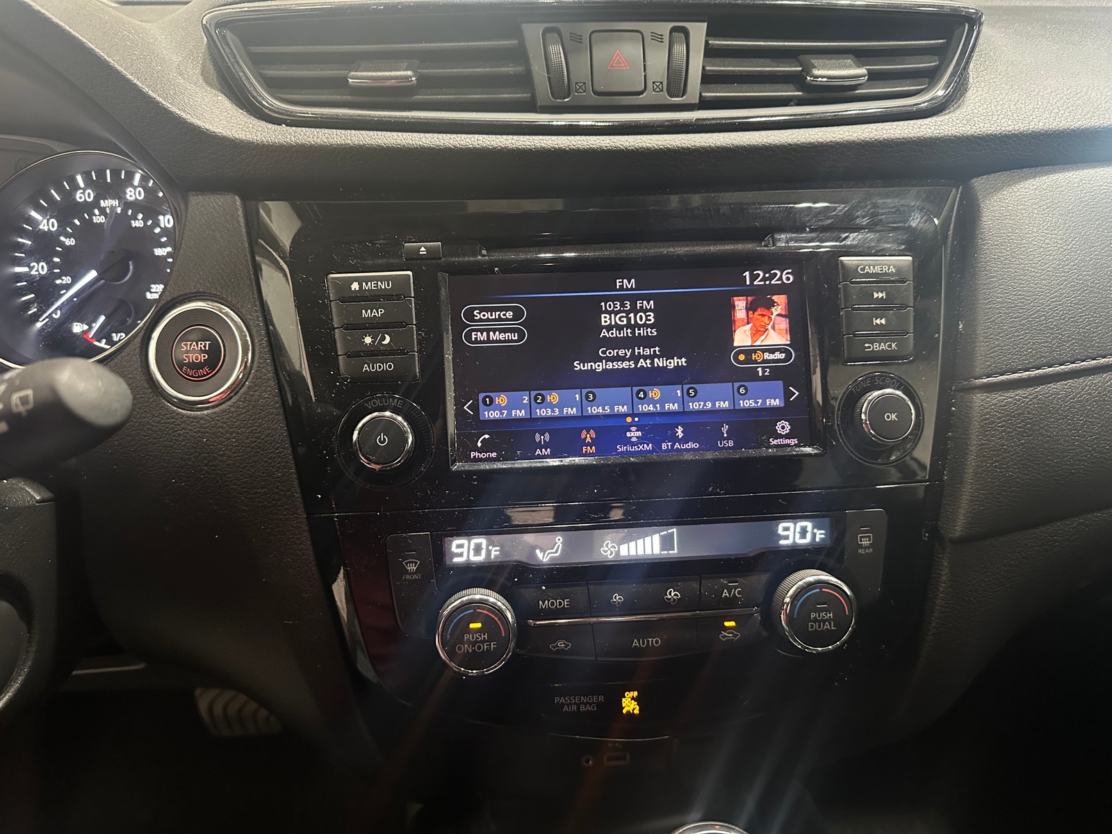 Thumbnail: 2018 Nissan Rogue - 4