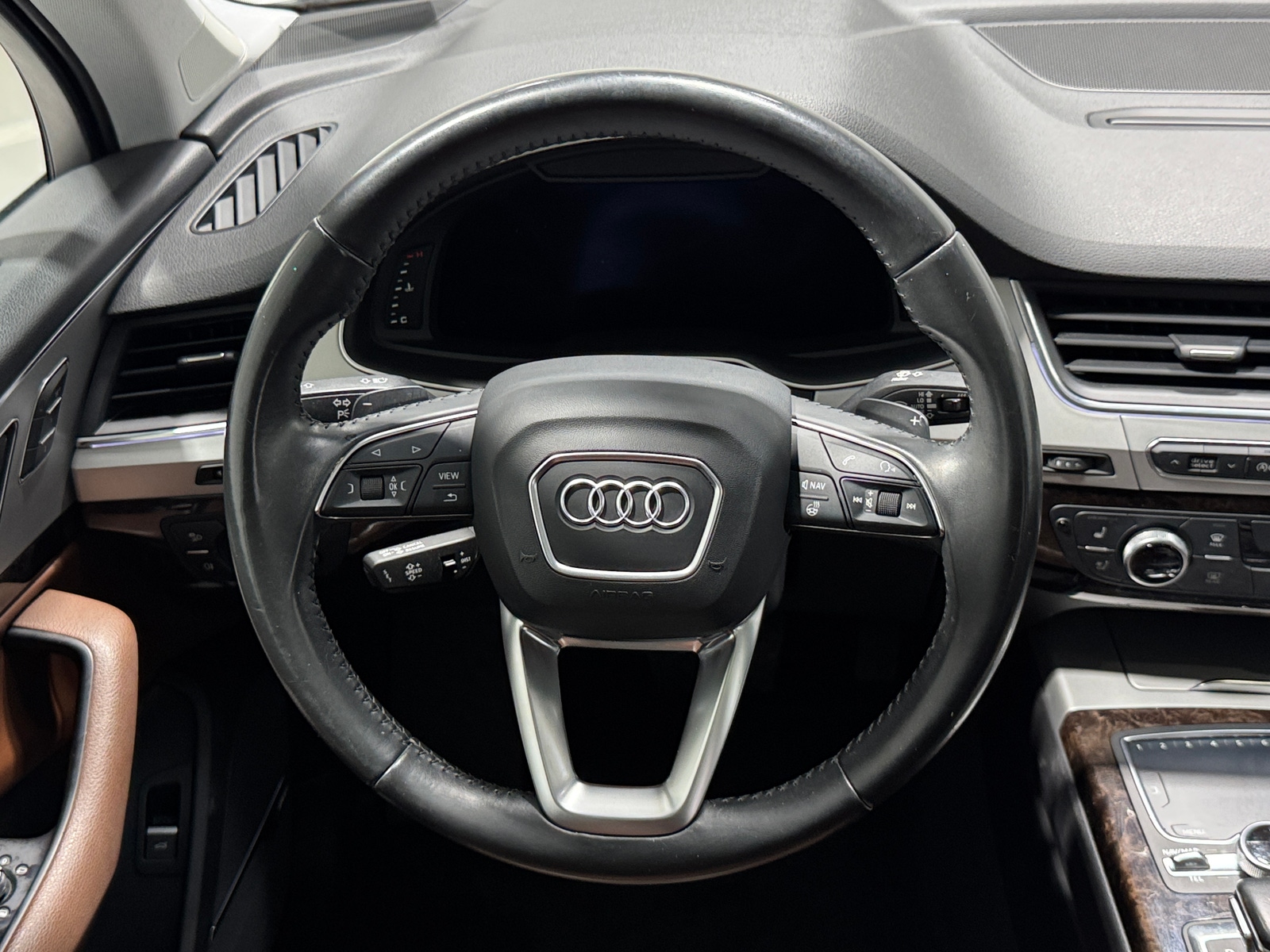 Thumbnail: 2018 Audi Q7 - 4