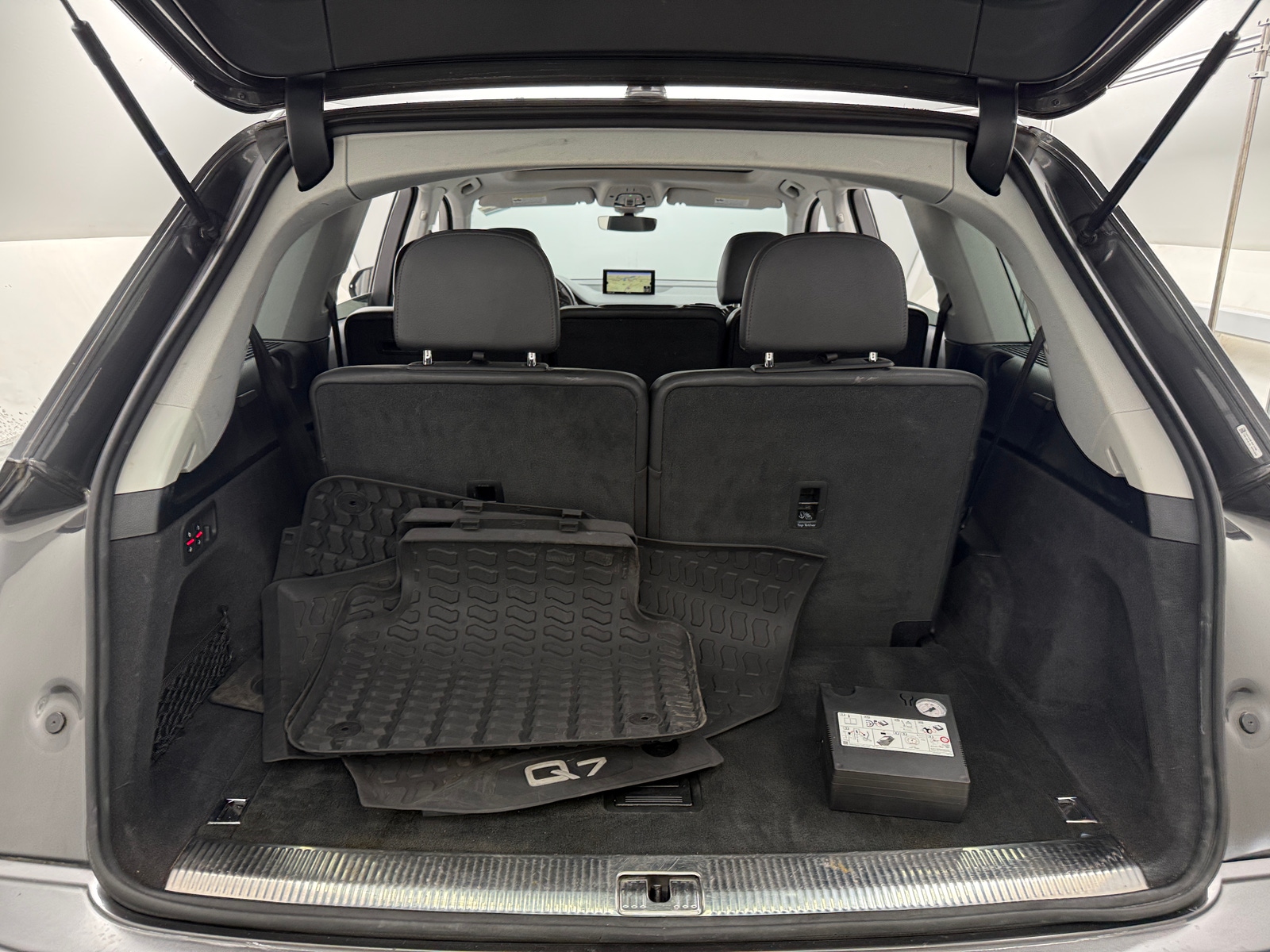 Thumbnail: 2019 Audi Q7 - 6