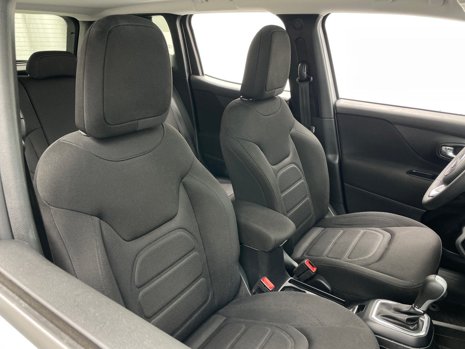 Thumbnail: 2018 Jeep Renegade - 2