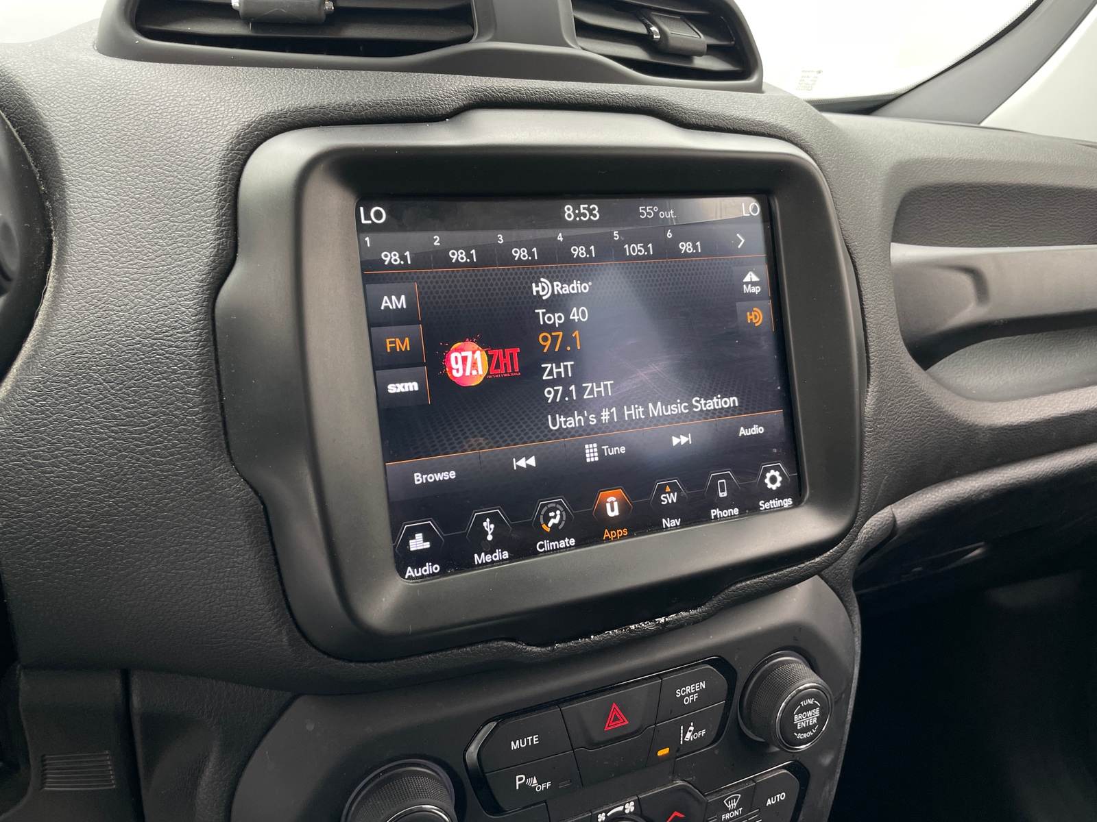 Thumbnail: 2018 Jeep Renegade - 4