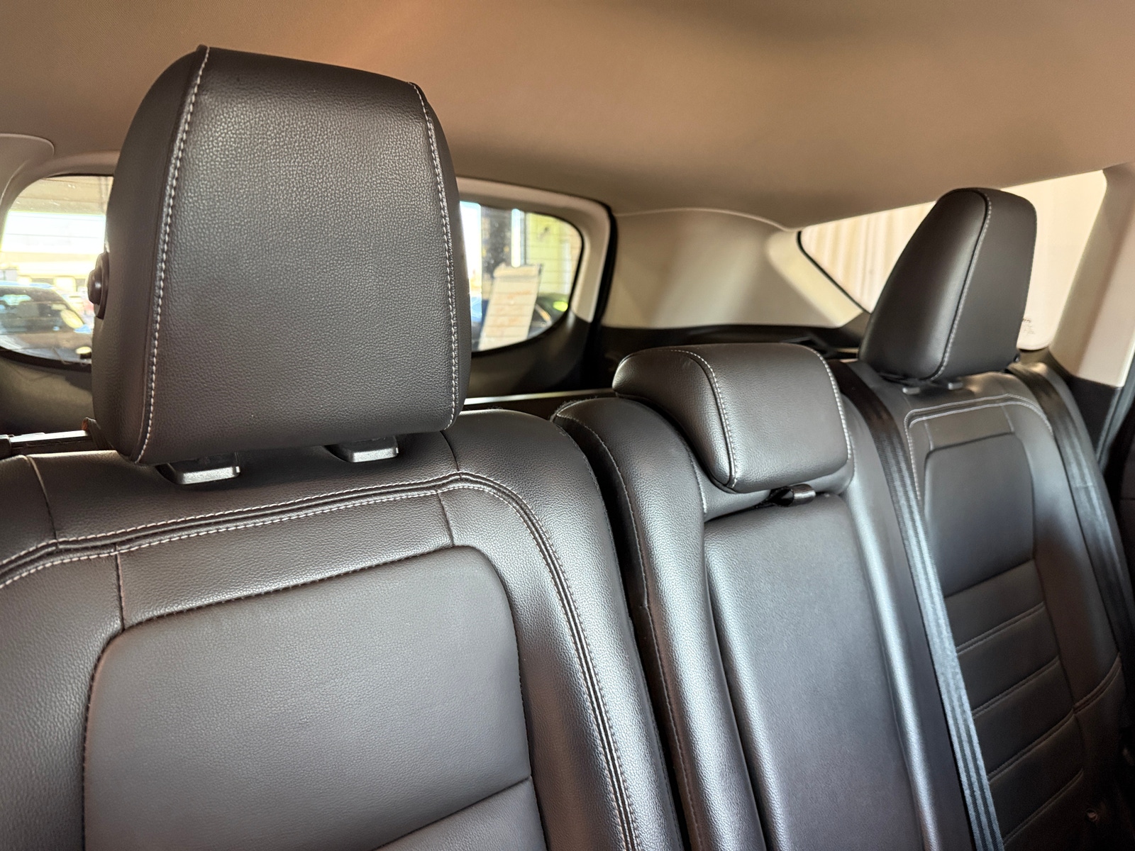 Thumbnail: 2019 Ford Escape - 5