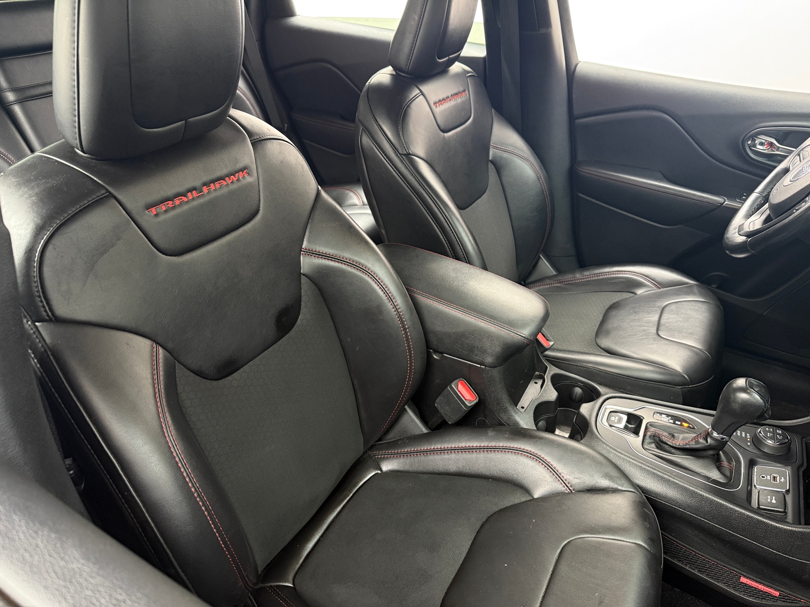 Thumbnail: 2019 Jeep Cherokee - 2