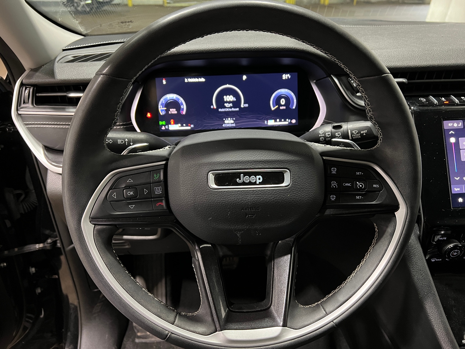 Thumbnail: 2023 Jeep Grand Cherokee - 5