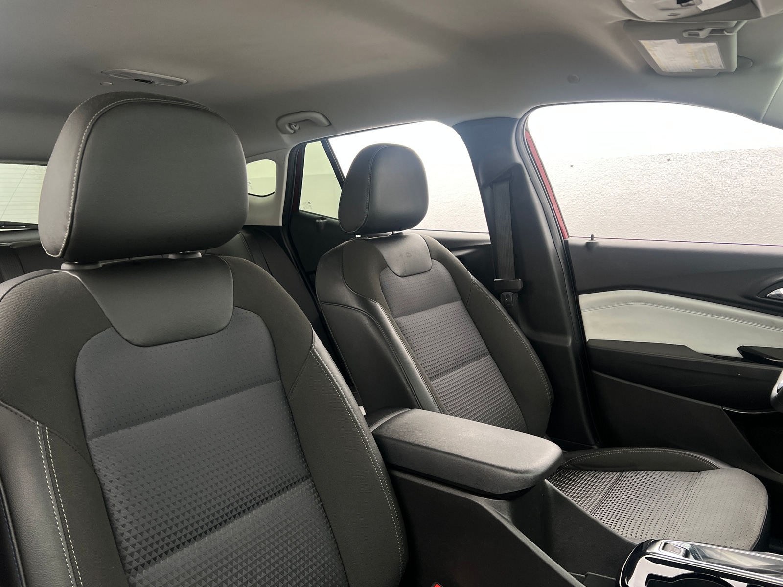 Thumbnail: 2024 Chevrolet Trax - 2