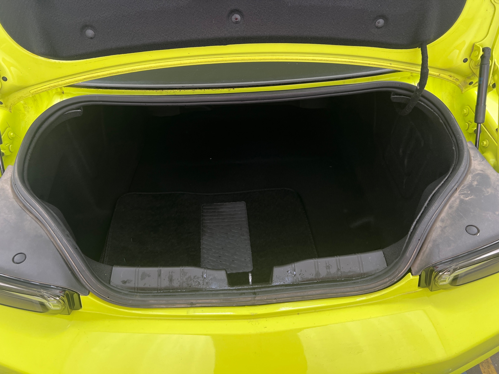 Thumbnail: 2021 Chevrolet Camaro - 5