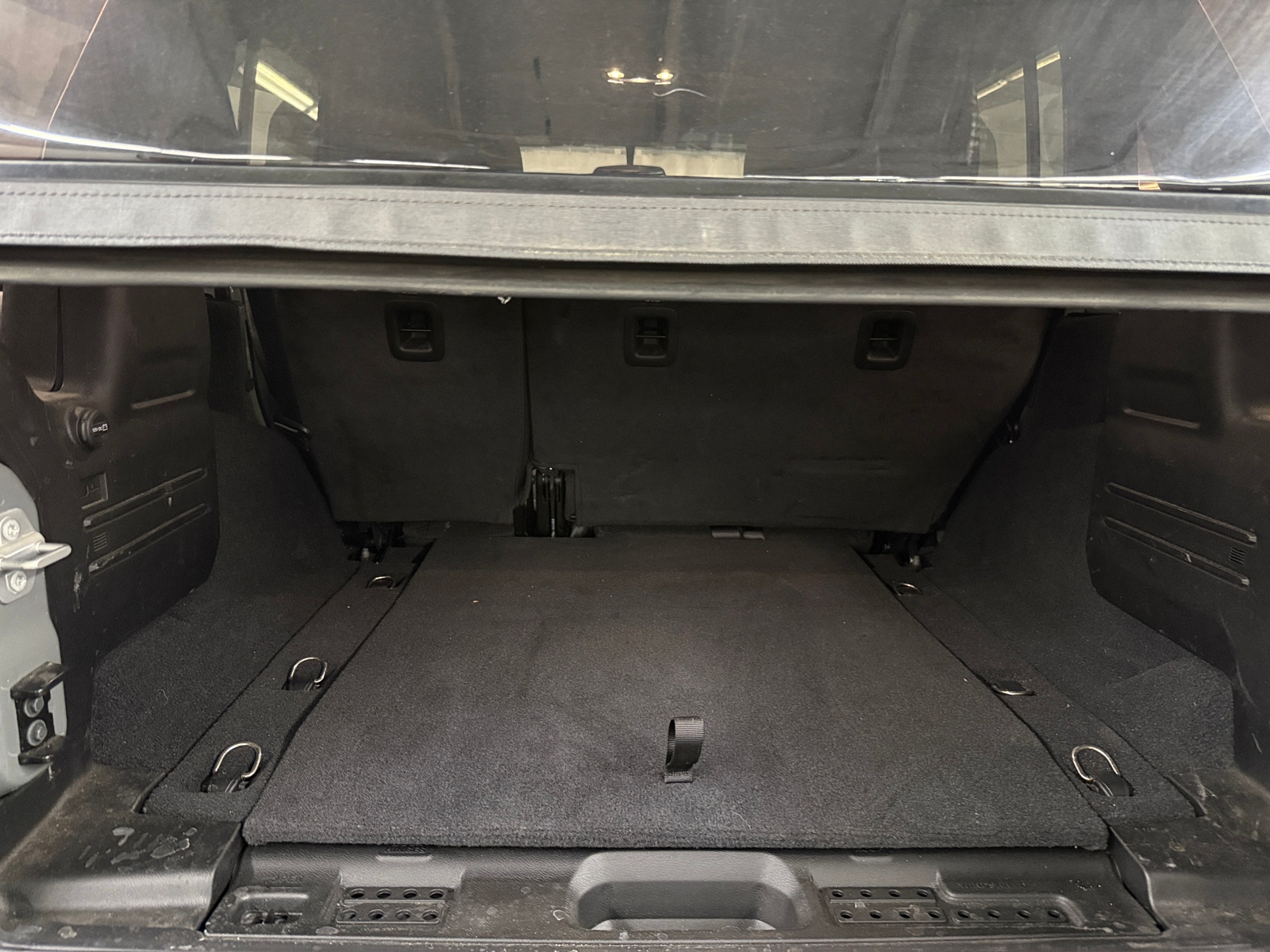 Thumbnail: 2022 Jeep Wrangler - 7