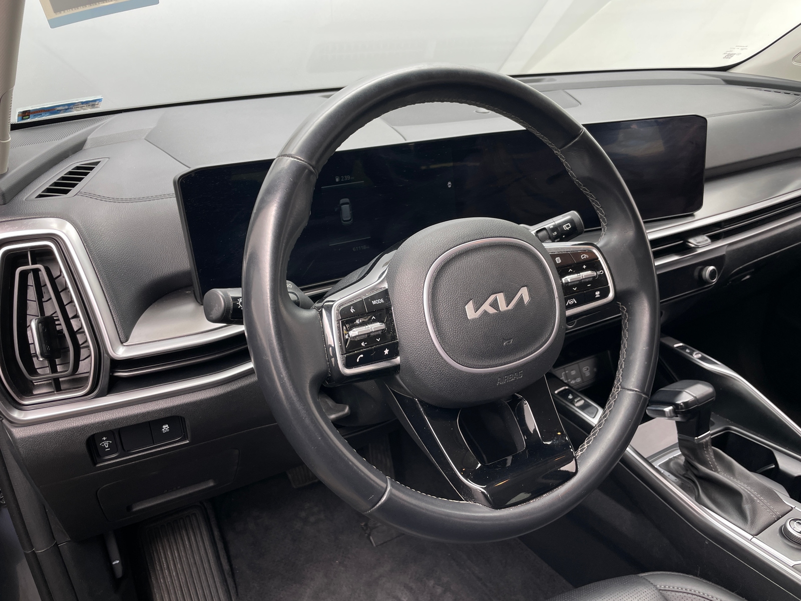 Thumbnail: 2024 Kia Sorento - 4