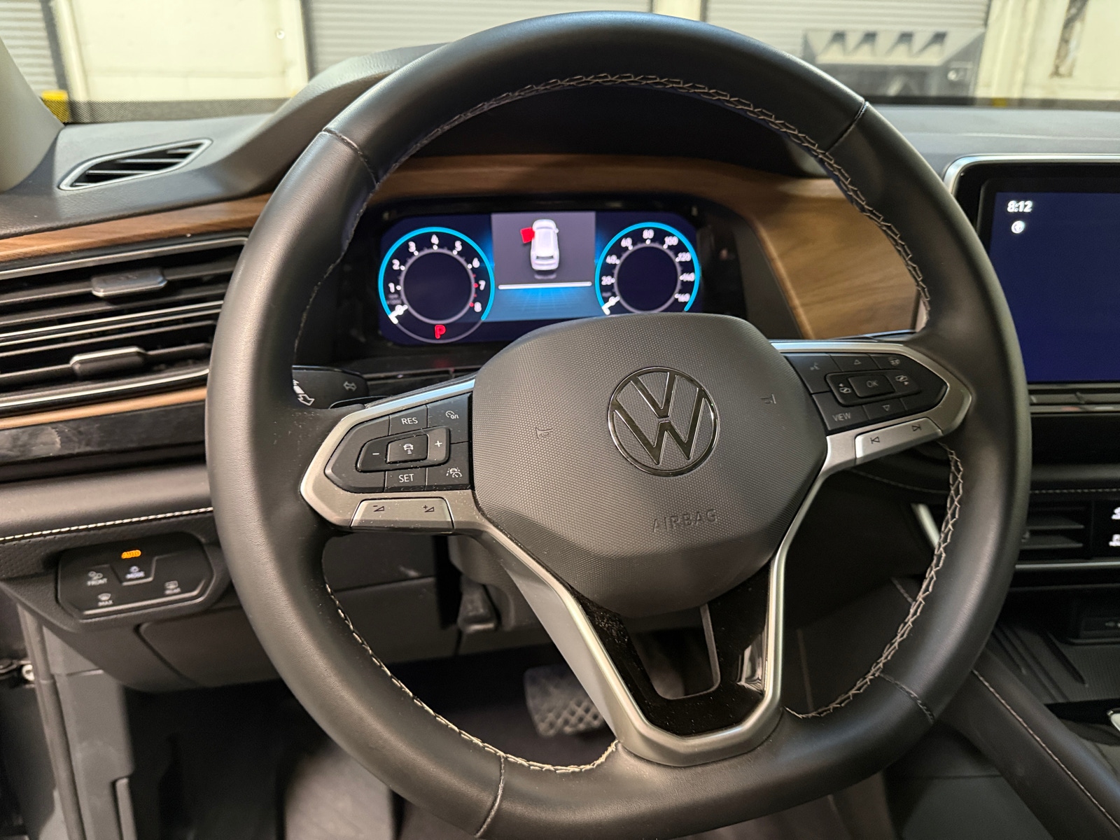 Thumbnail: 2025 Volkswagen Atlas - 4