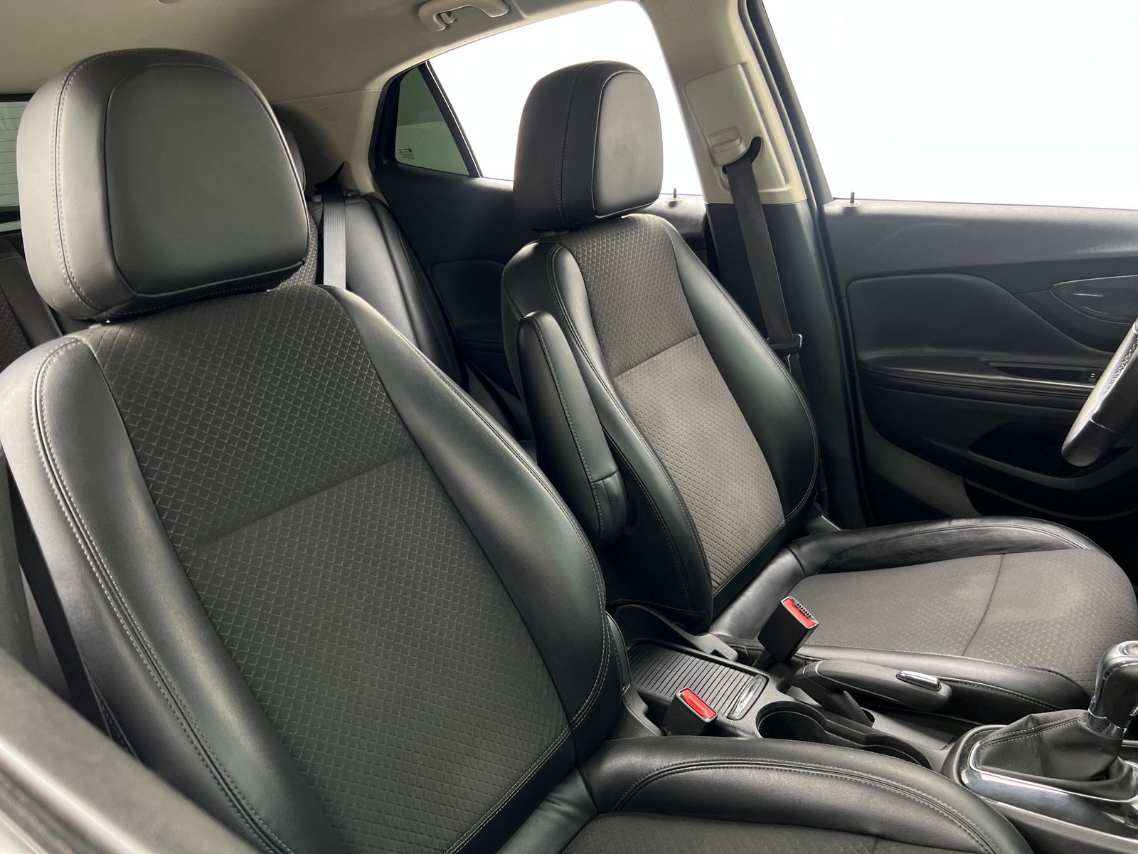 Thumbnail: 2021 Buick Encore - 2