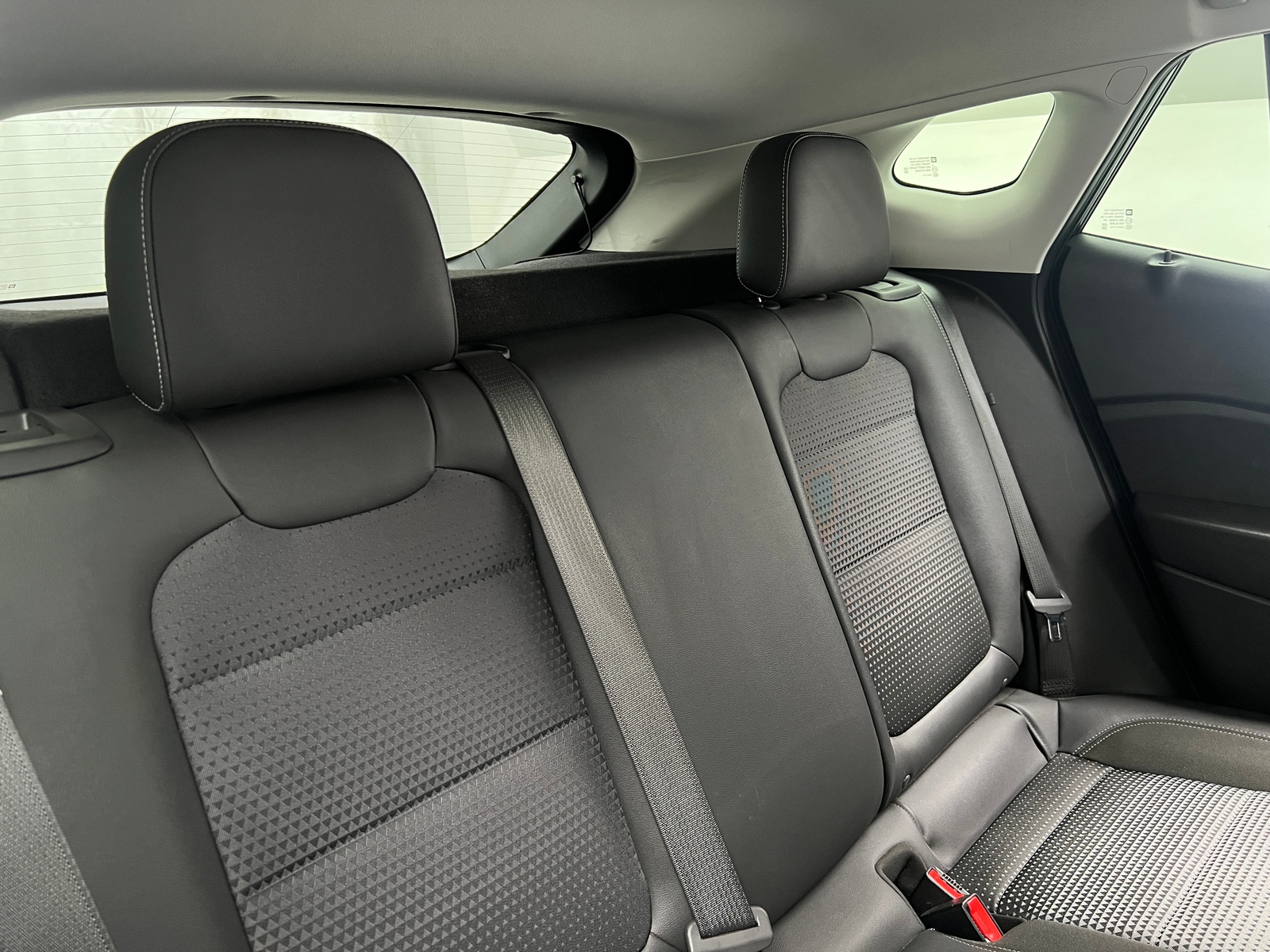 Thumbnail: 2025 Chevrolet Trax - 6