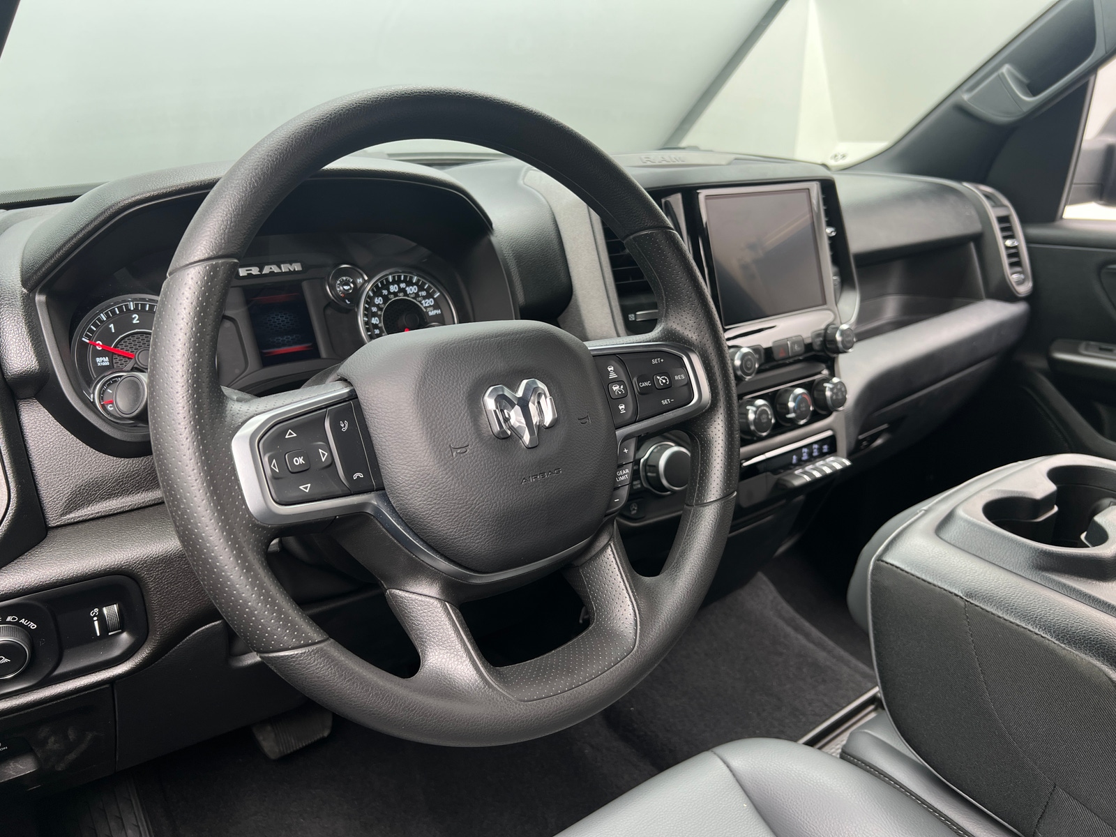 Thumbnail: 2025 RAM 1500 - 5