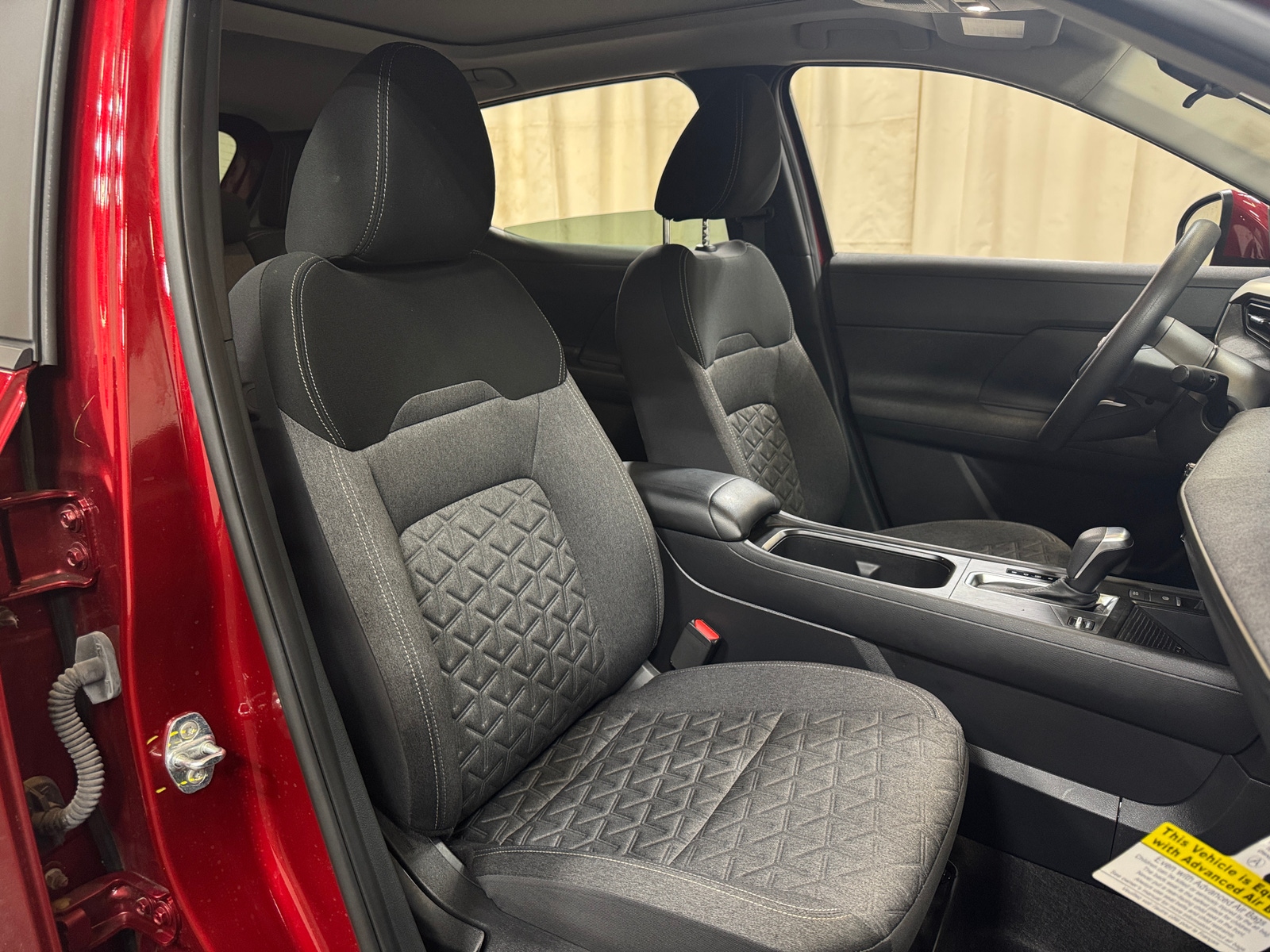 Thumbnail: 2025 Nissan Kicks - 2