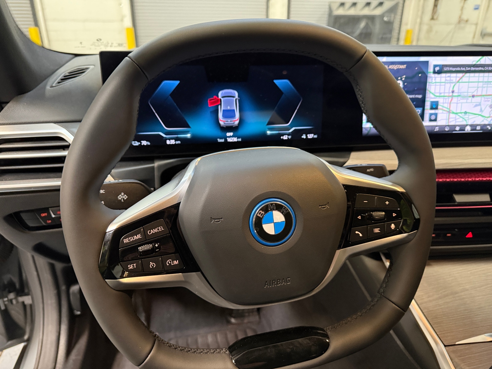Thumbnail: 2025 BMW i4 - 4